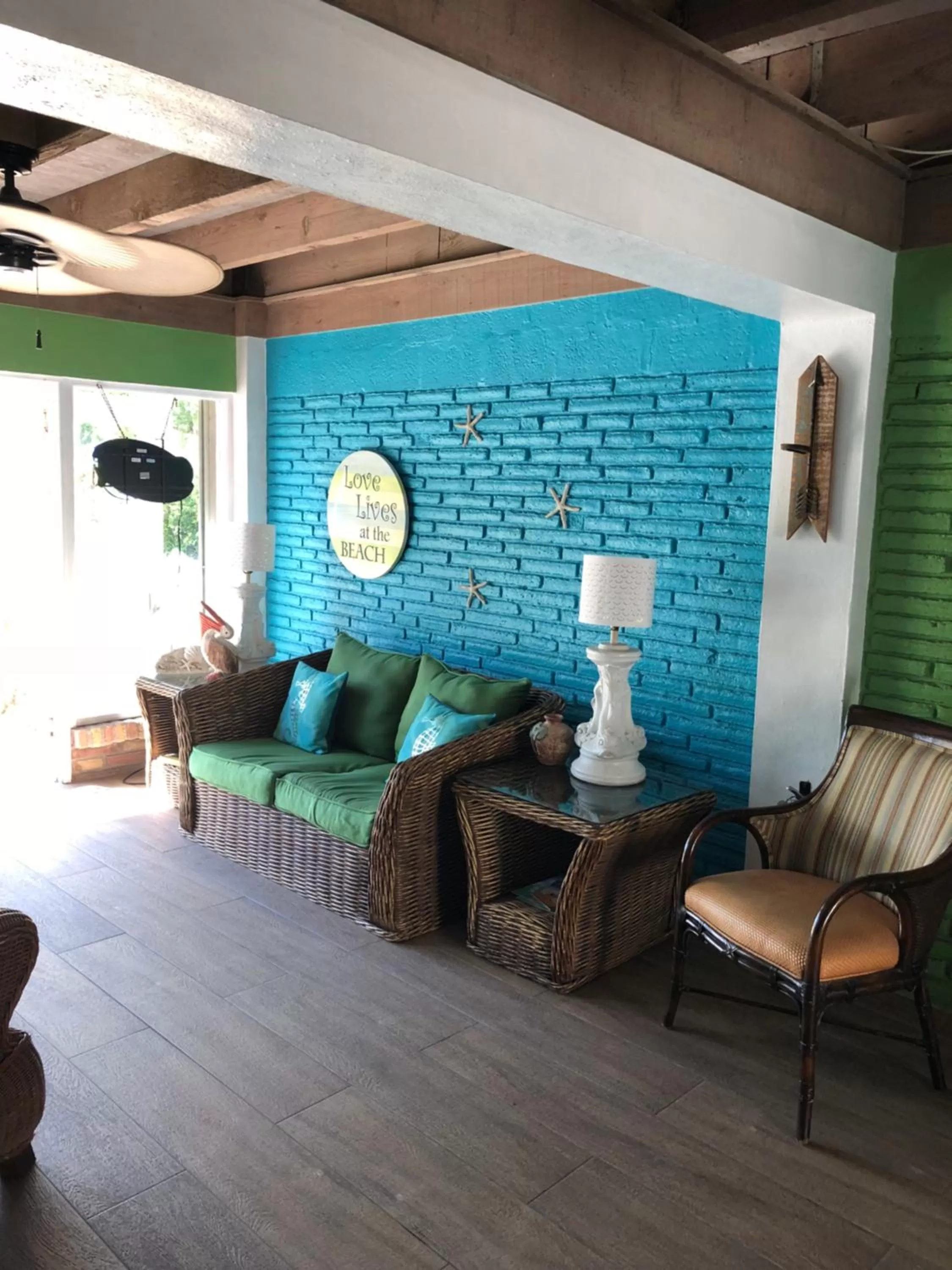 Seating area in Courtyard Villa Hotel