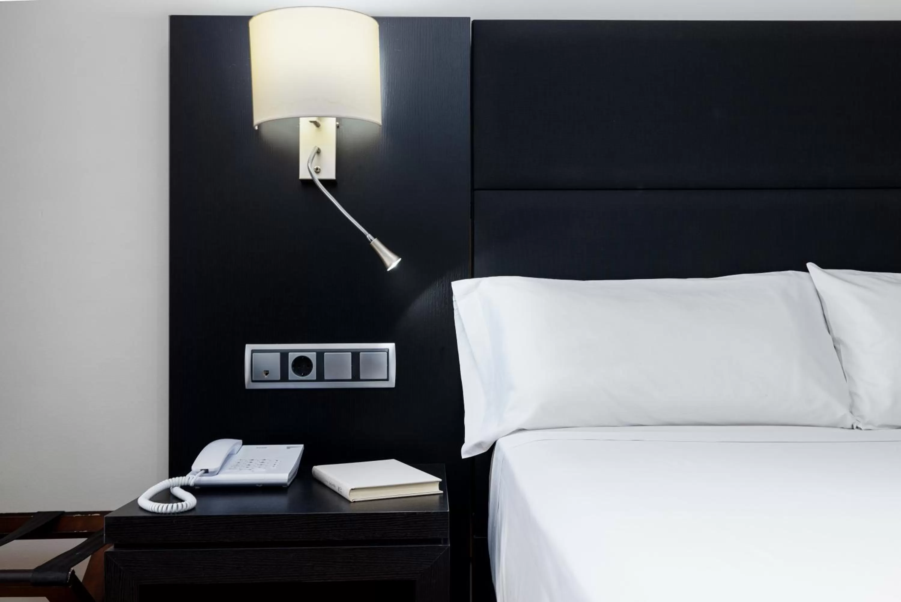 Bed in Virgen de los Reyes