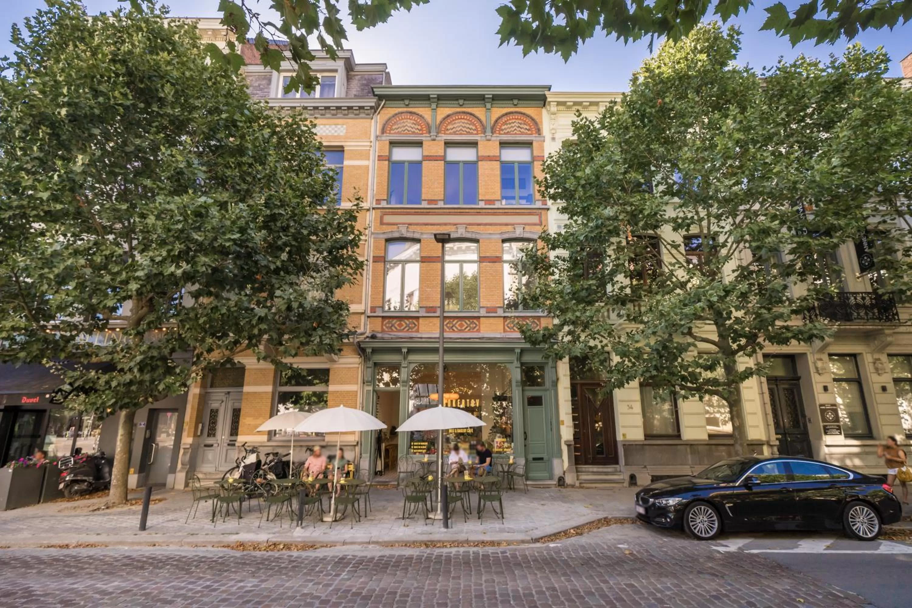 Property building in Quartier Le Sud