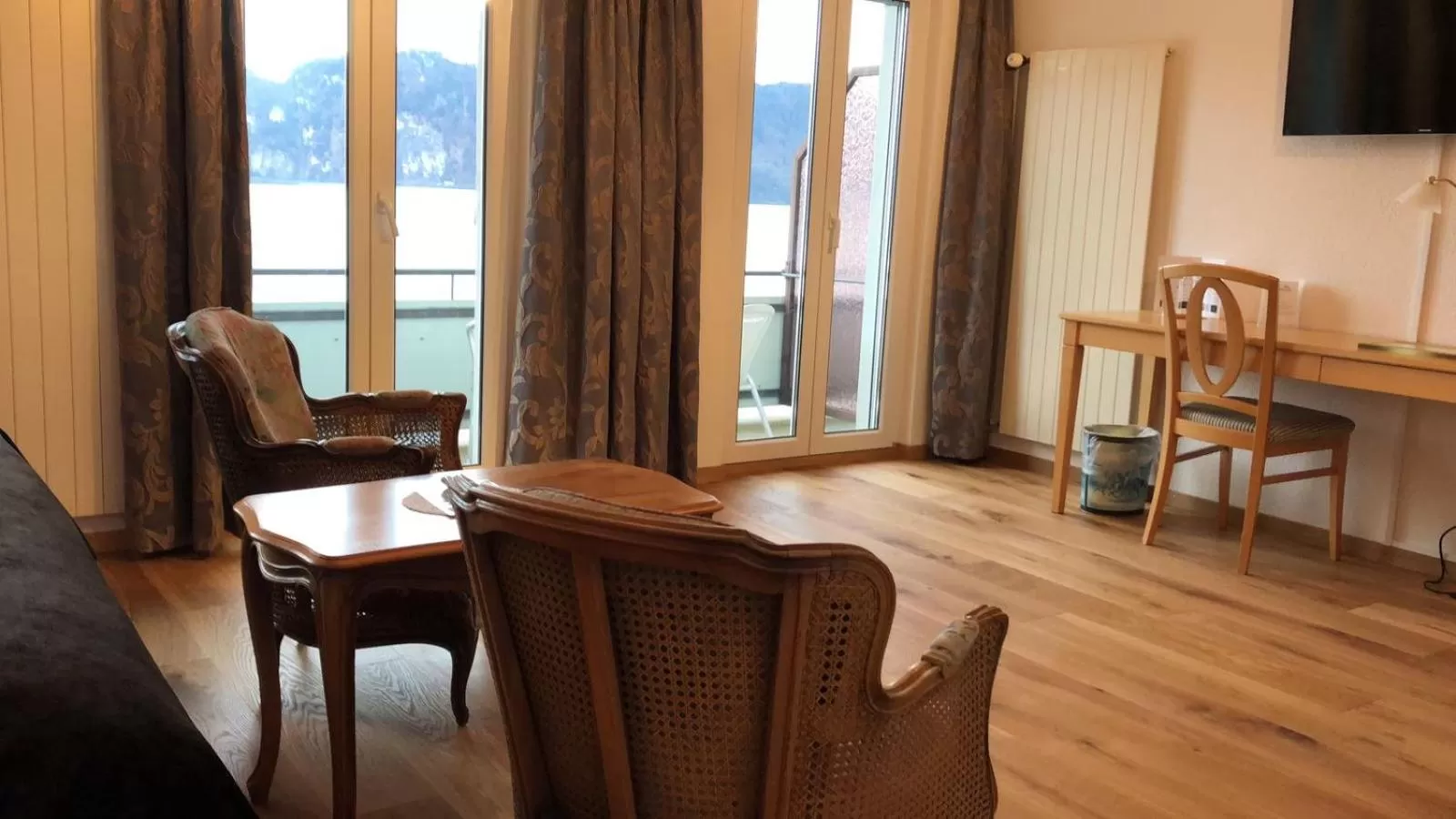 Living room, Seating Area in Garni-Hotel Frohburg - Beau Rivage Collection