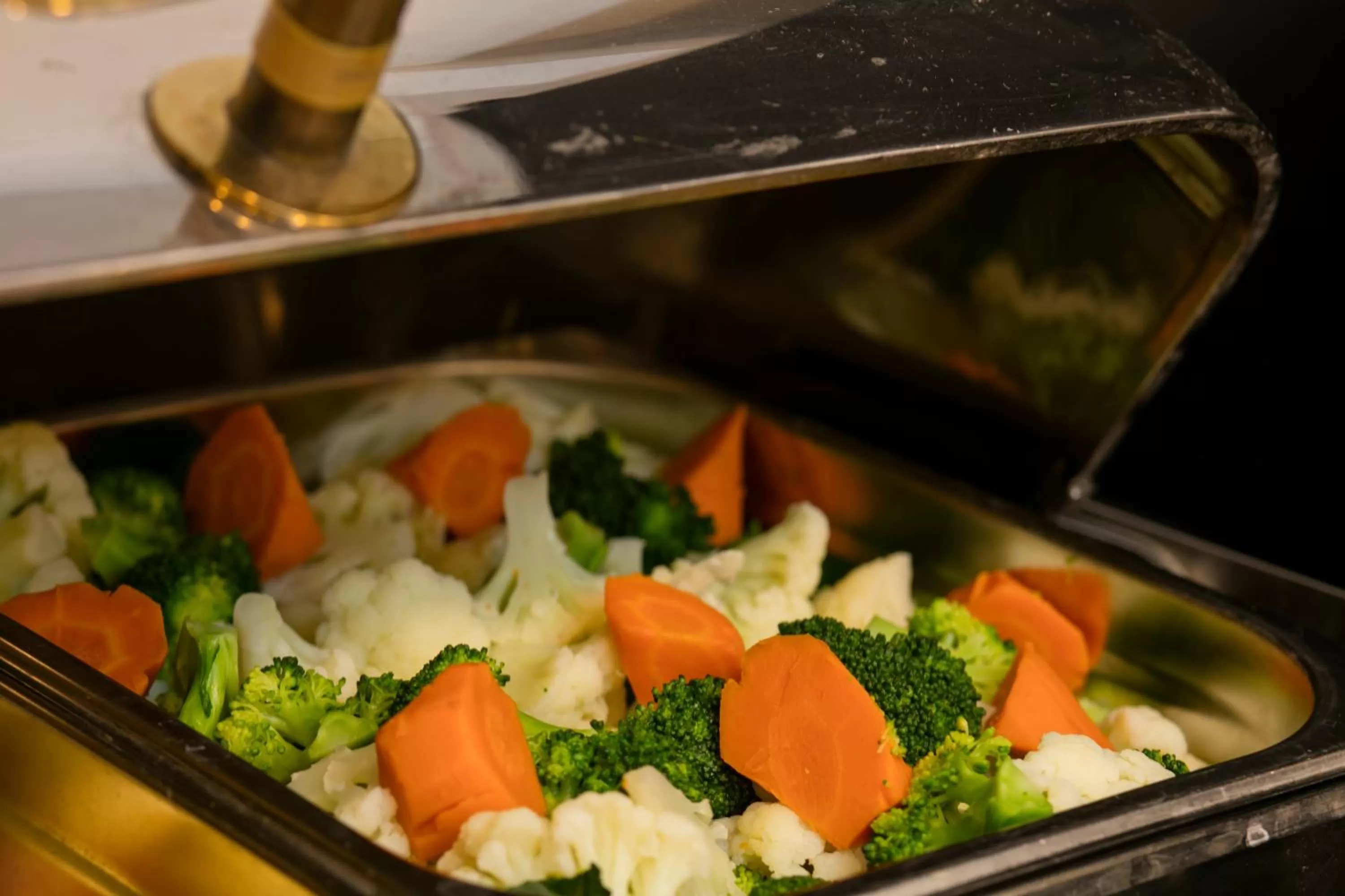 Restaurant/places to eat in Au Coeur d'Hanoi Boutique Hotel