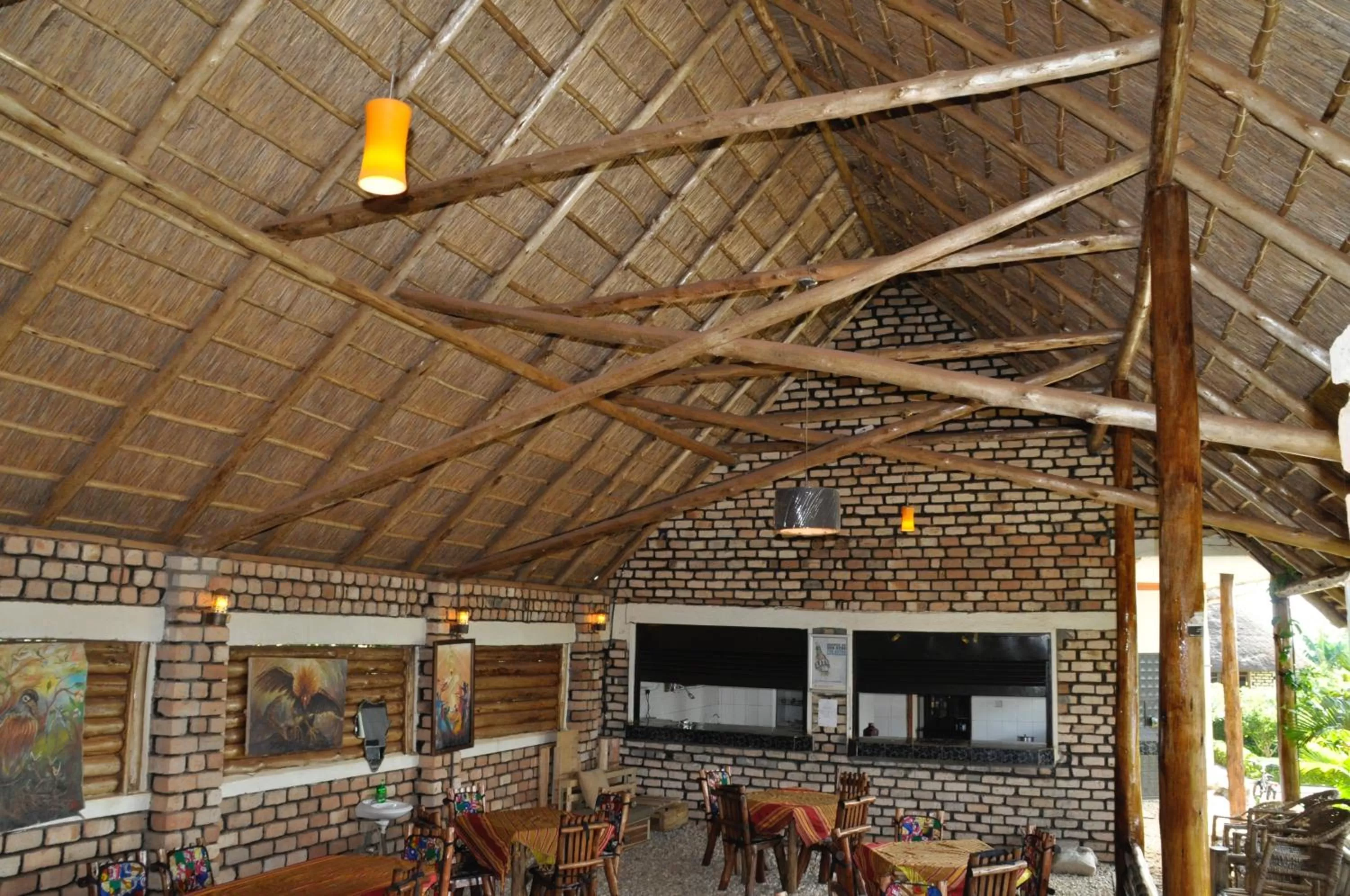 Restaurant/places to eat in Elite Backpackers Services