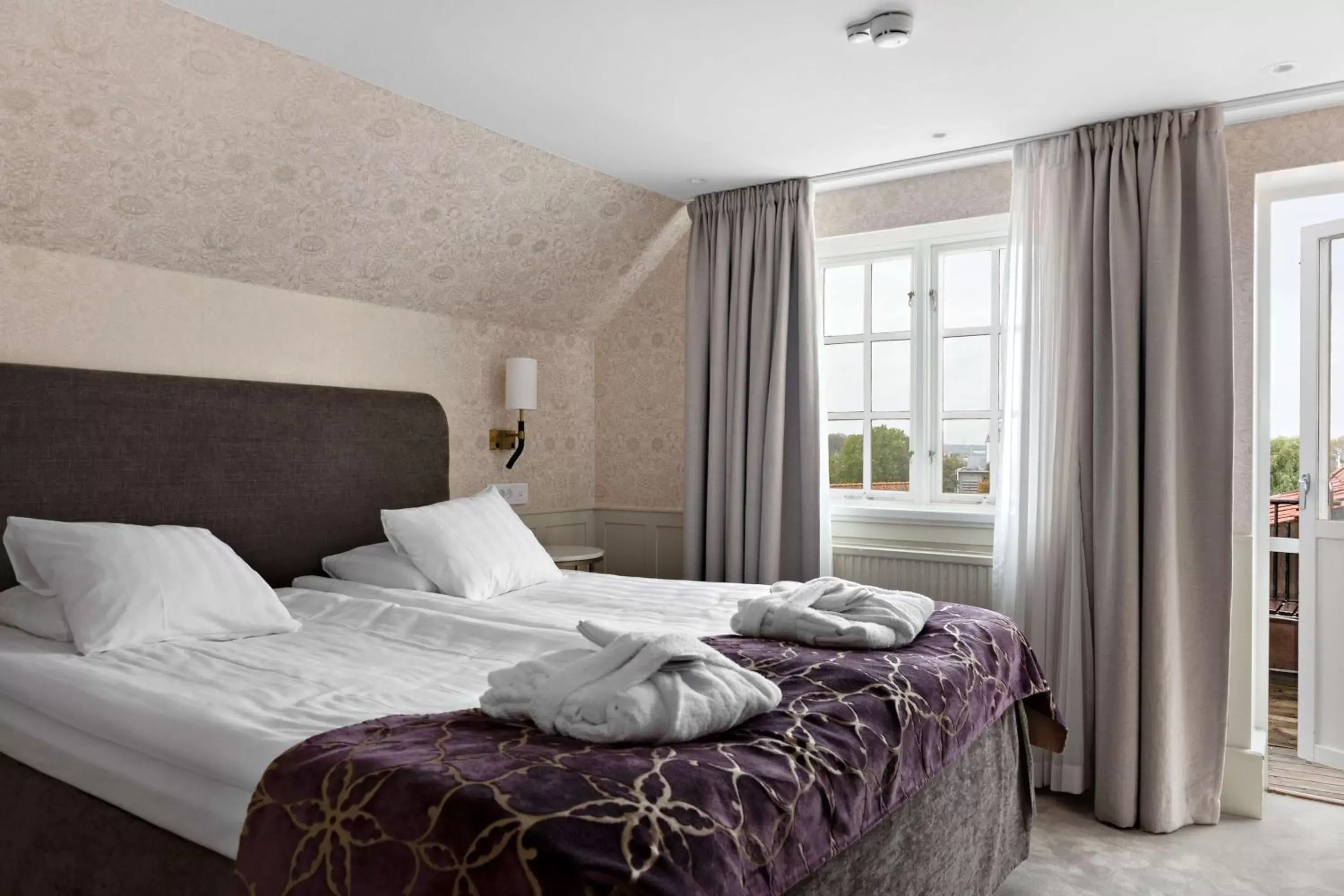 Suite in Best Western Strand Hotel Suite in Best Western Strand Hotel