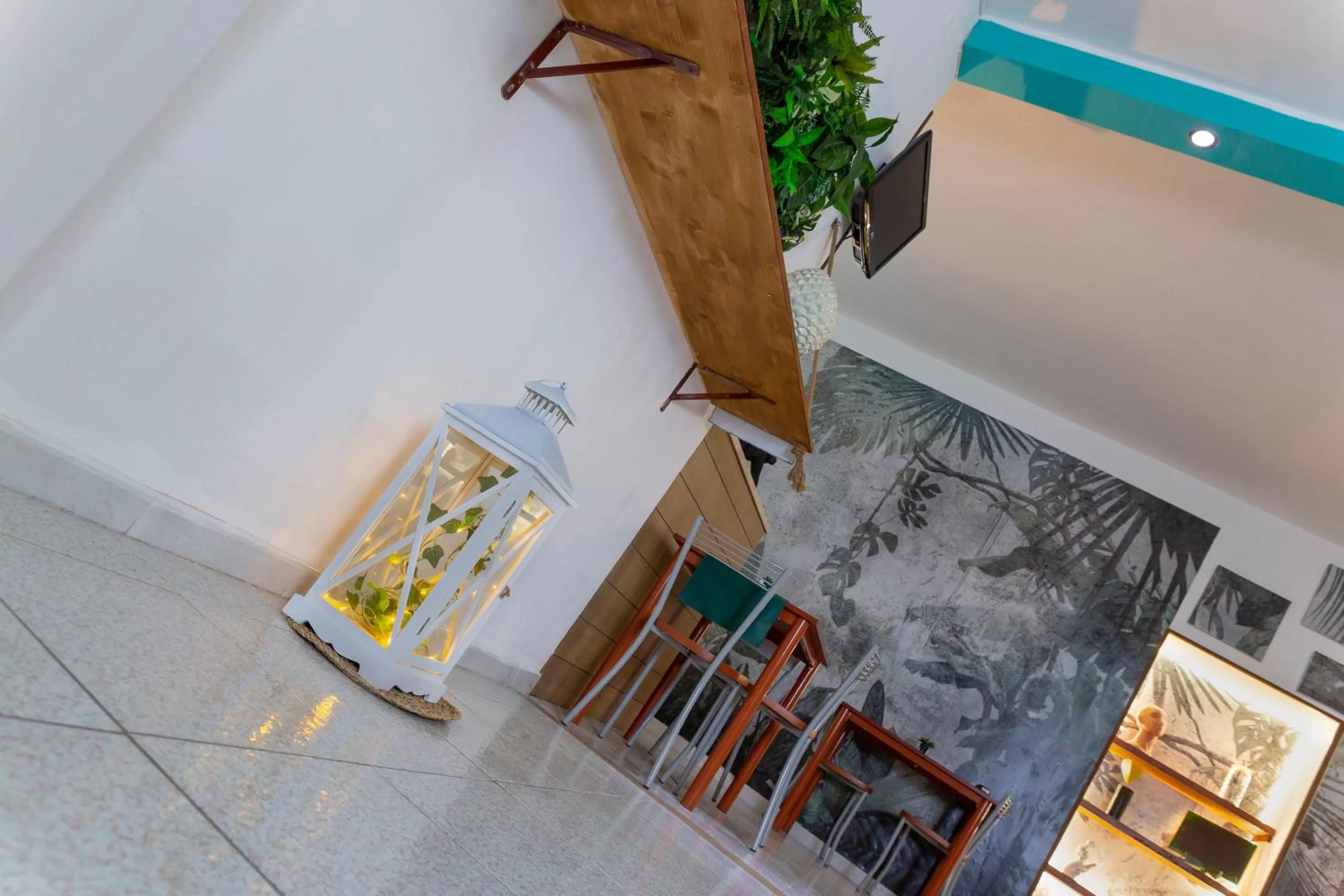 Breakfast in Anime Bed&Breakfast