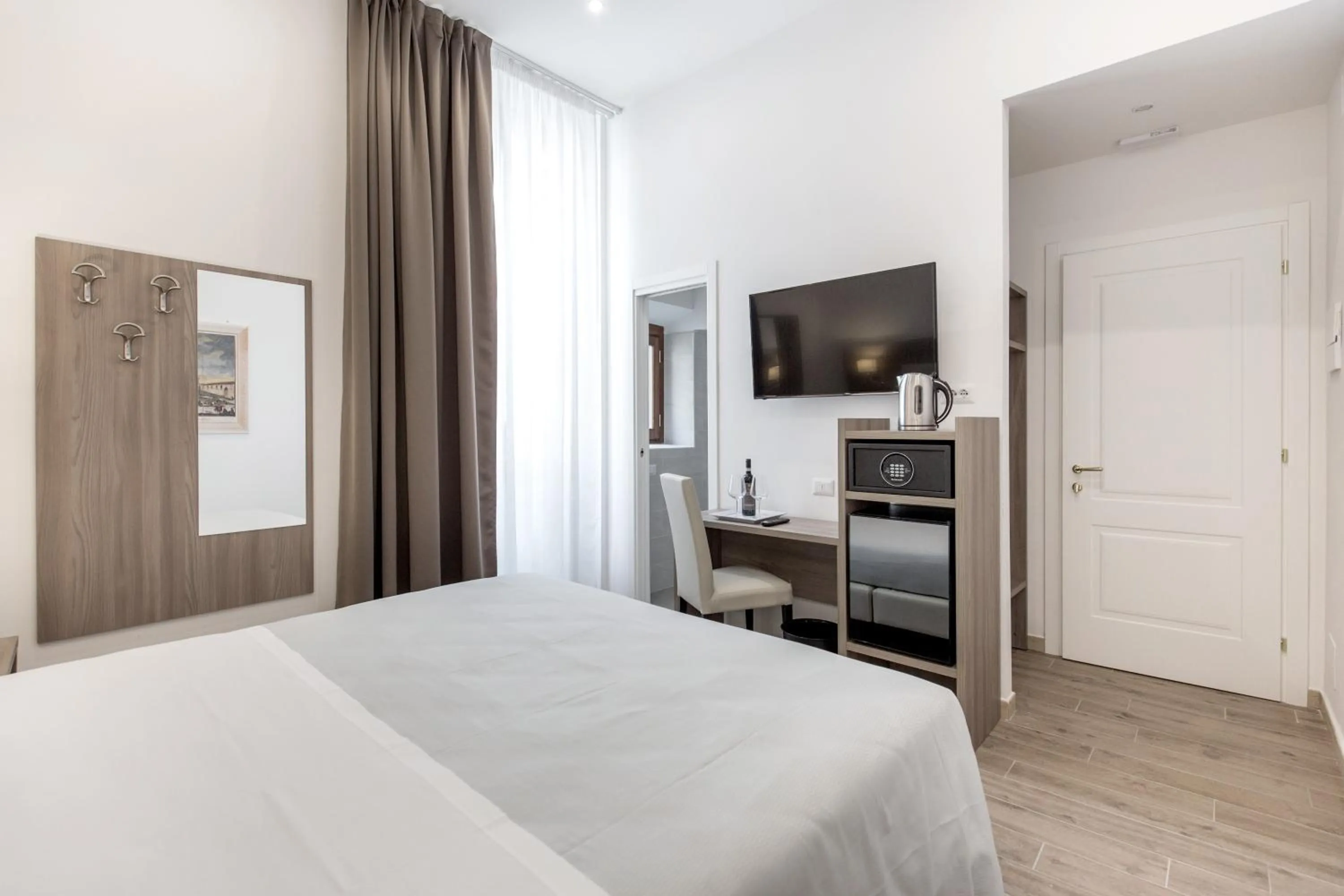 Coffee/tea facilities, Bed in Apollo Guest House