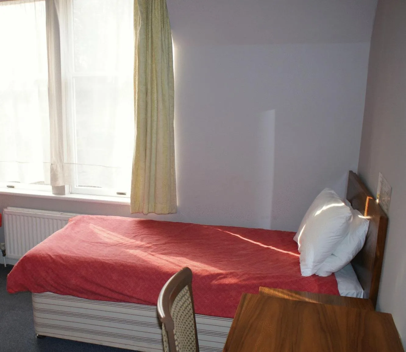 Bedroom in Kirkdale Hotel