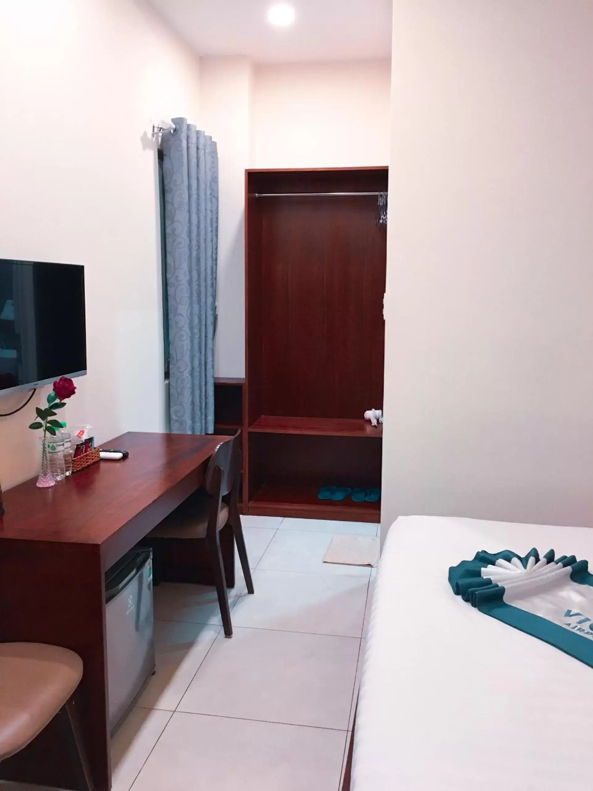 Standard King Room in Victory Airport Hotel Standard King Room in Victory Airport Hotel