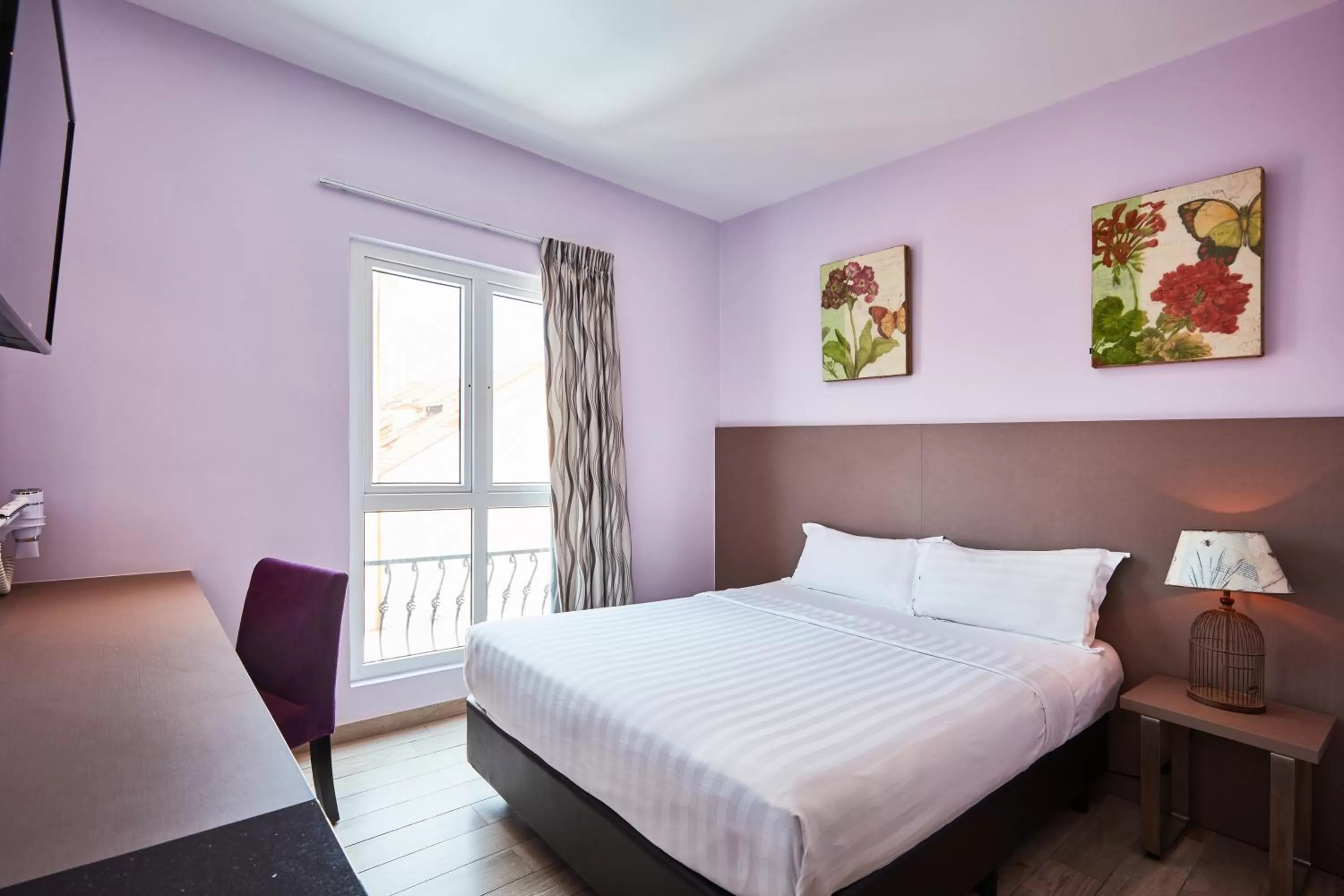 Bed in ibis budget Singapore Joo Chiat