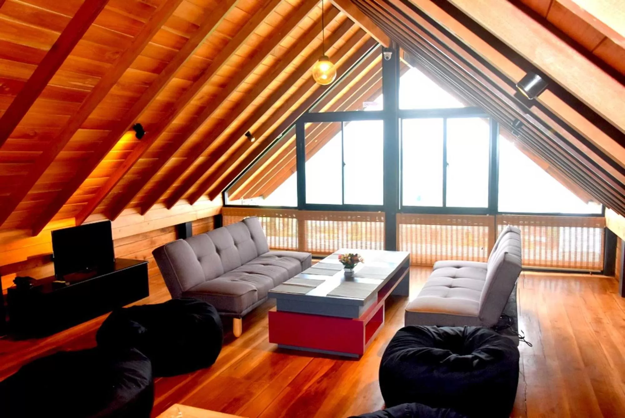 Bedroom in Manuka Hillwood Hotel