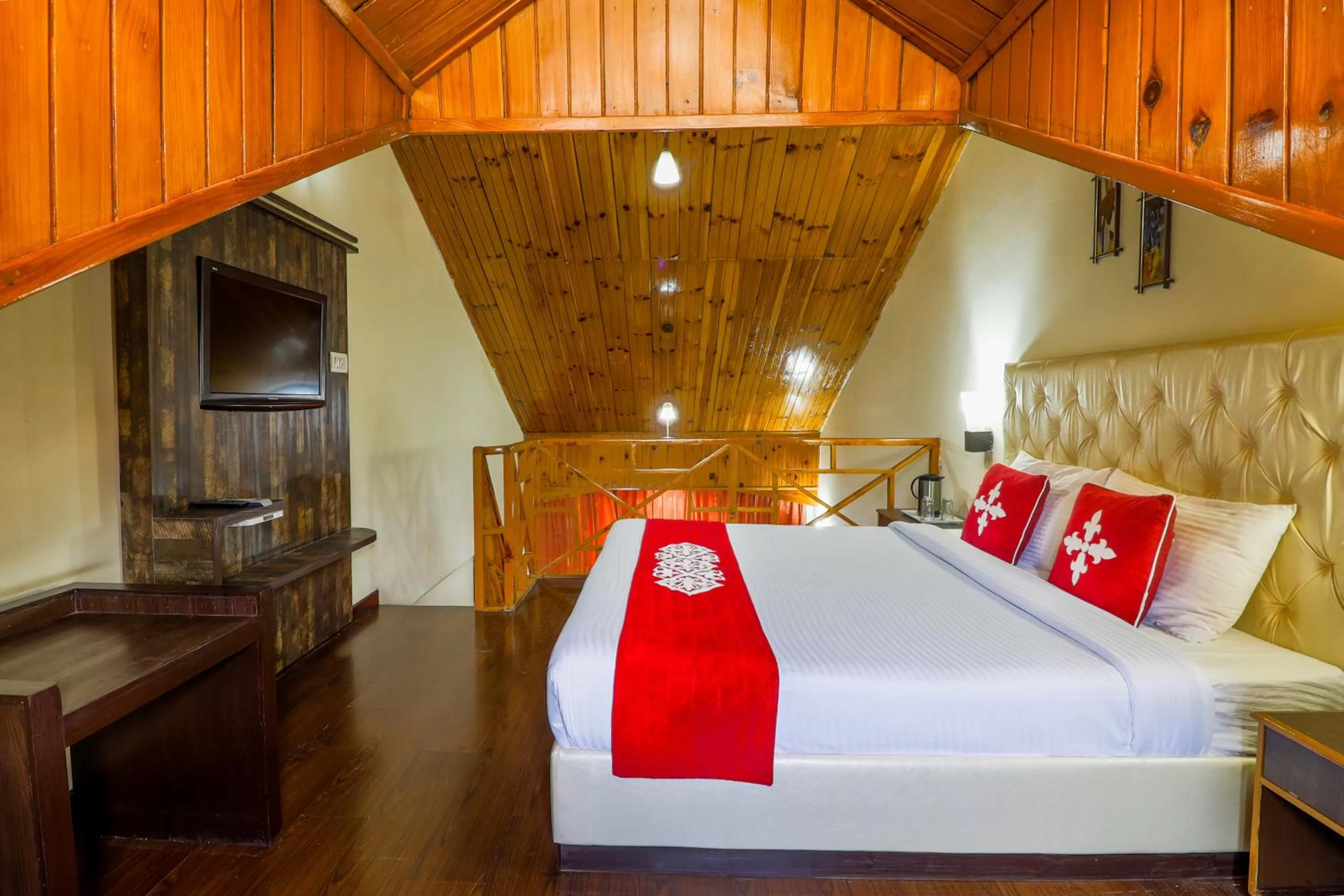 Snow Valley Resorts & Spa Manali