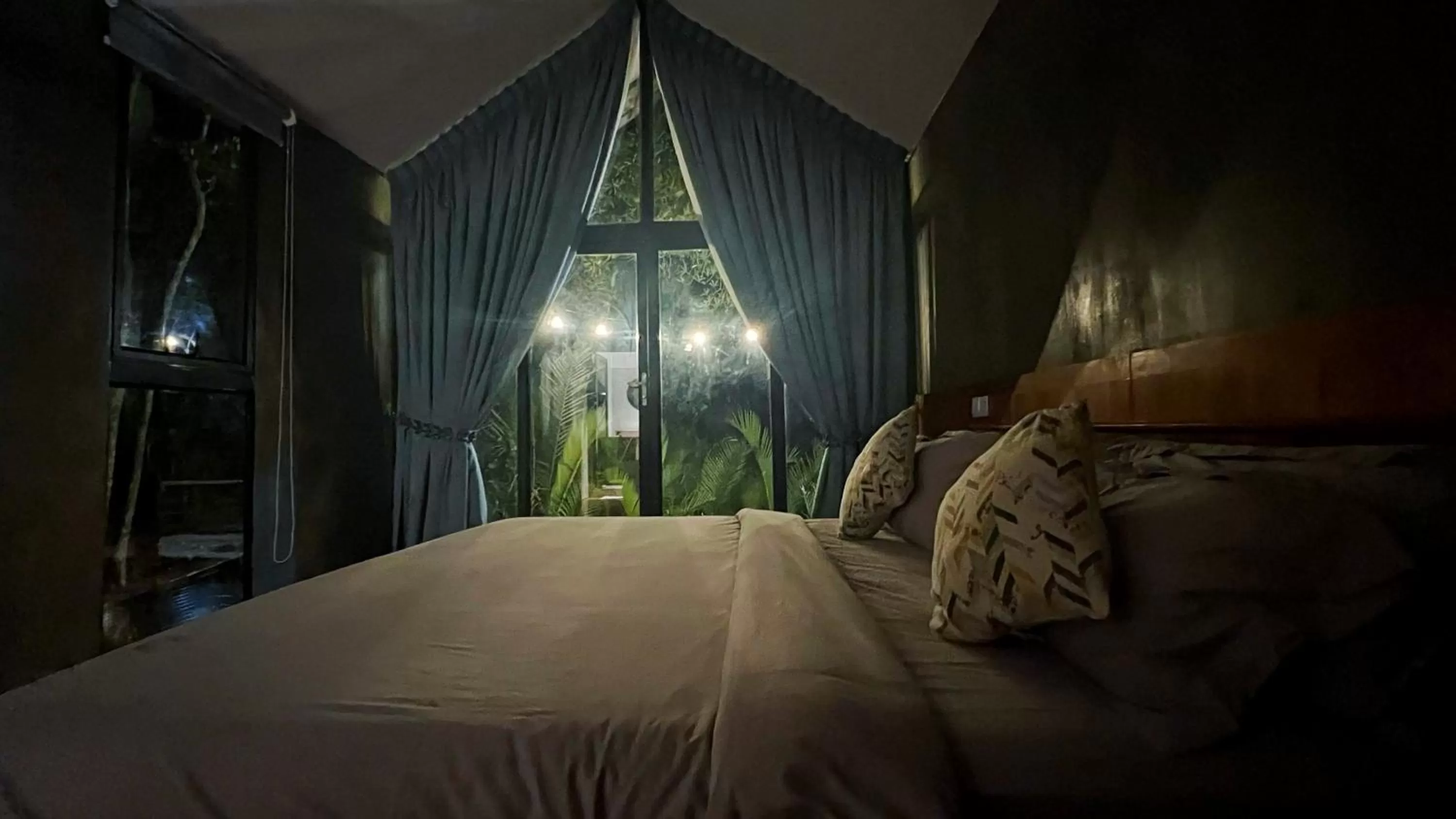 Bed in Kampot Riverfront Boutique