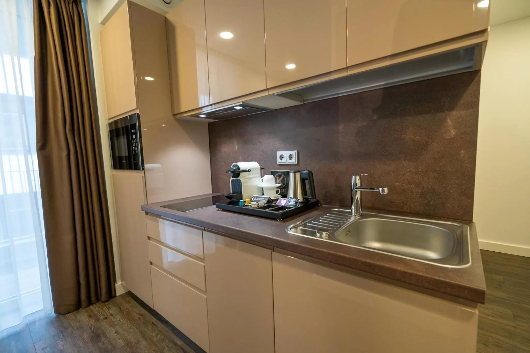 Coffee/tea facilities in Hotel Kreis Residenz München