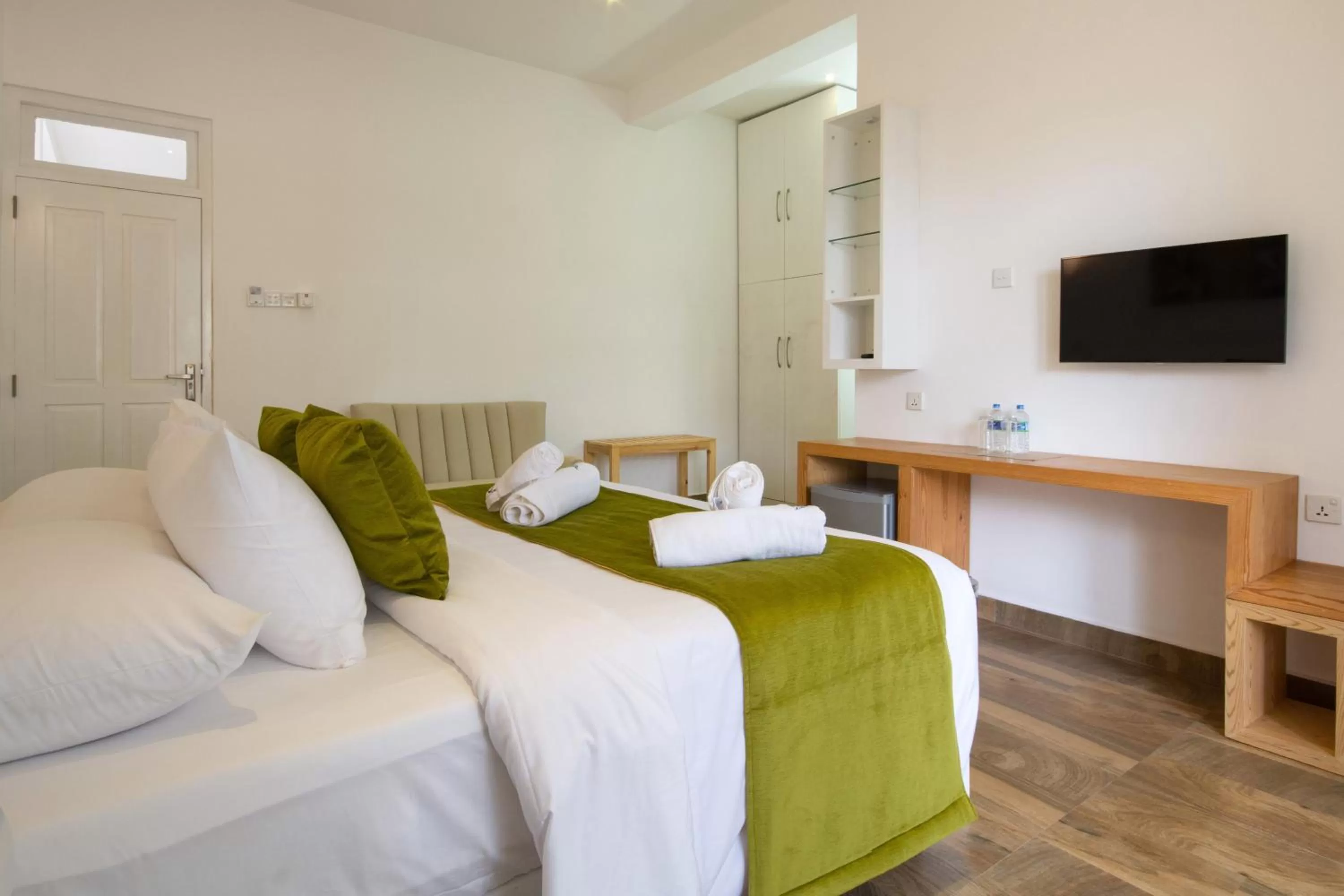 Communal lounge/ TV room, Bed in Waters Spring