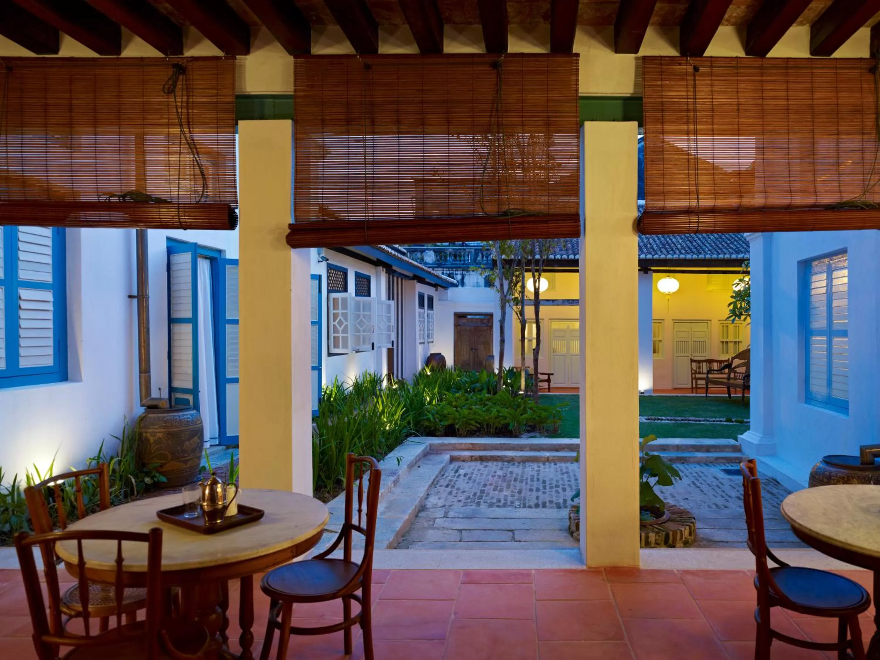 Patio in 23 Love Lane Hotel