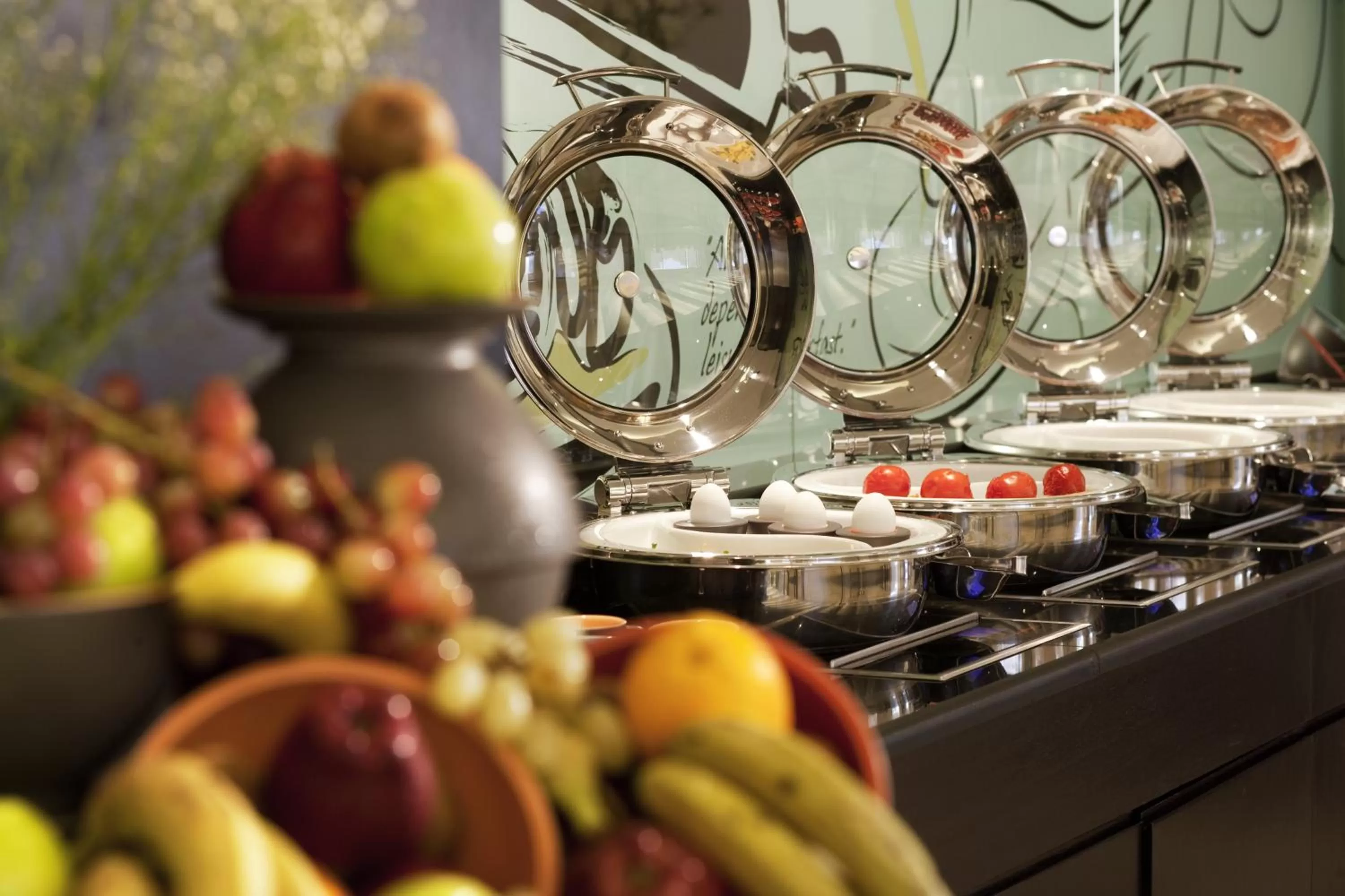 Restaurant/places to eat in ibis Amman