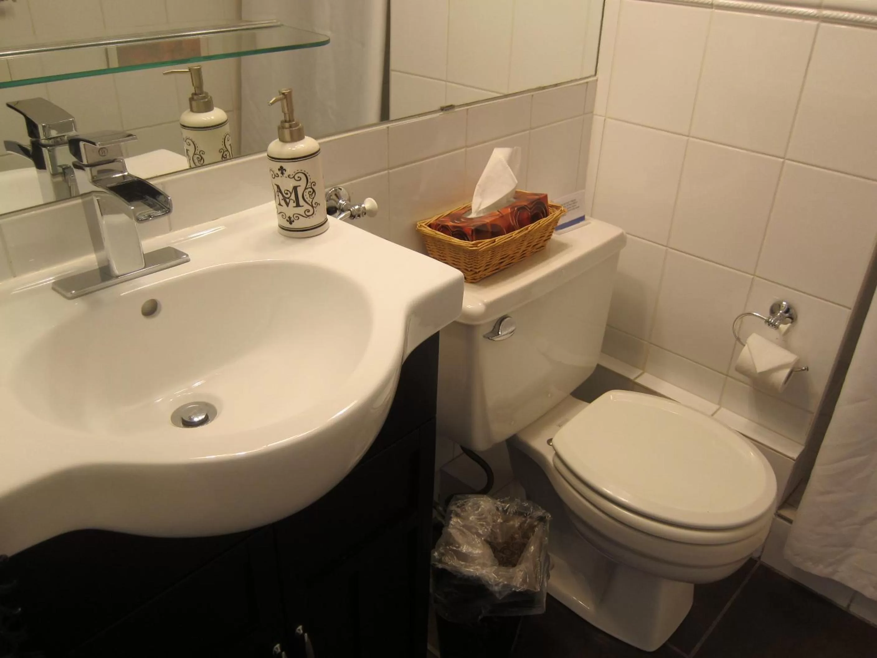 Bathroom in McGee's Inn