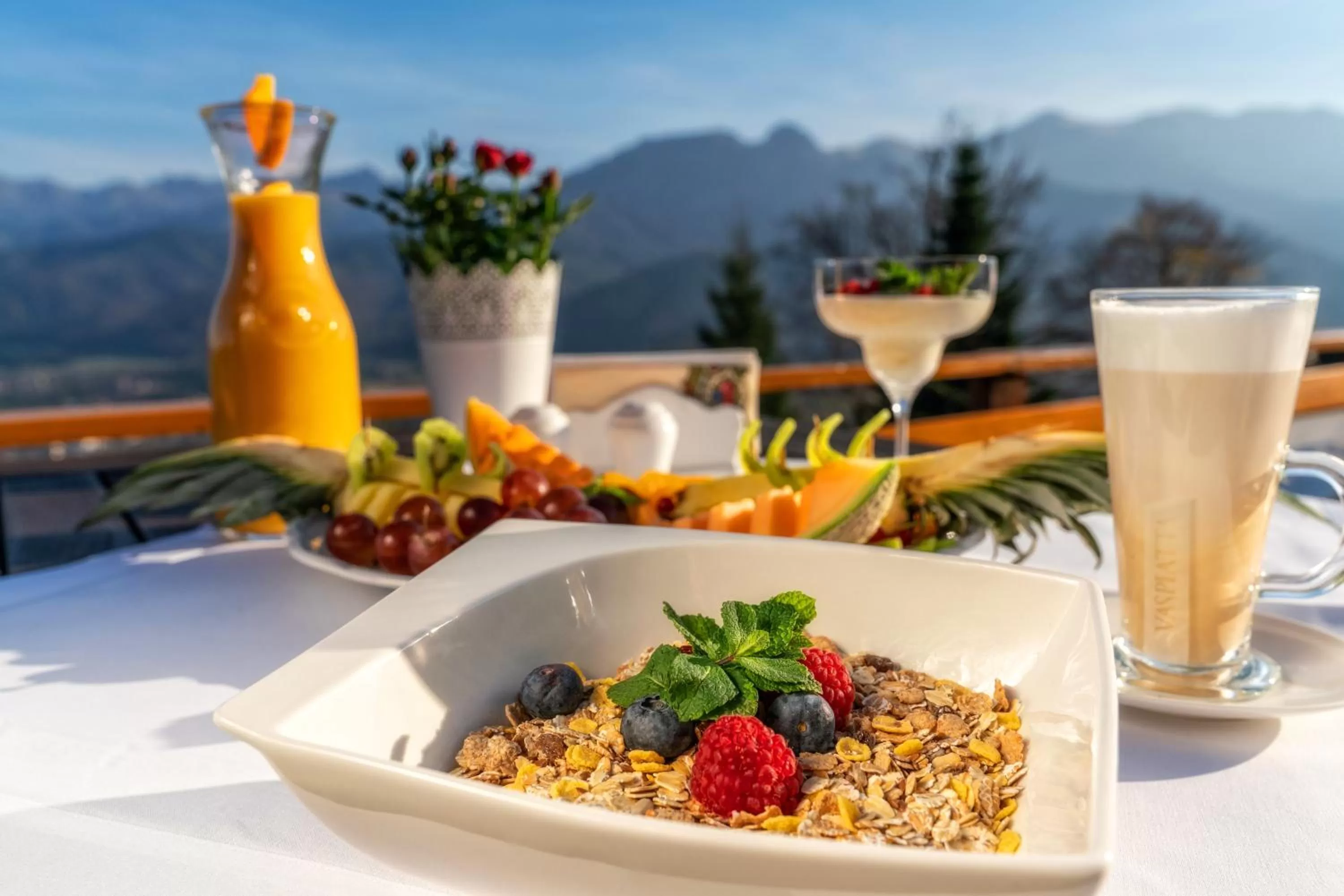 Buffet breakfast in Butorowy Dwór