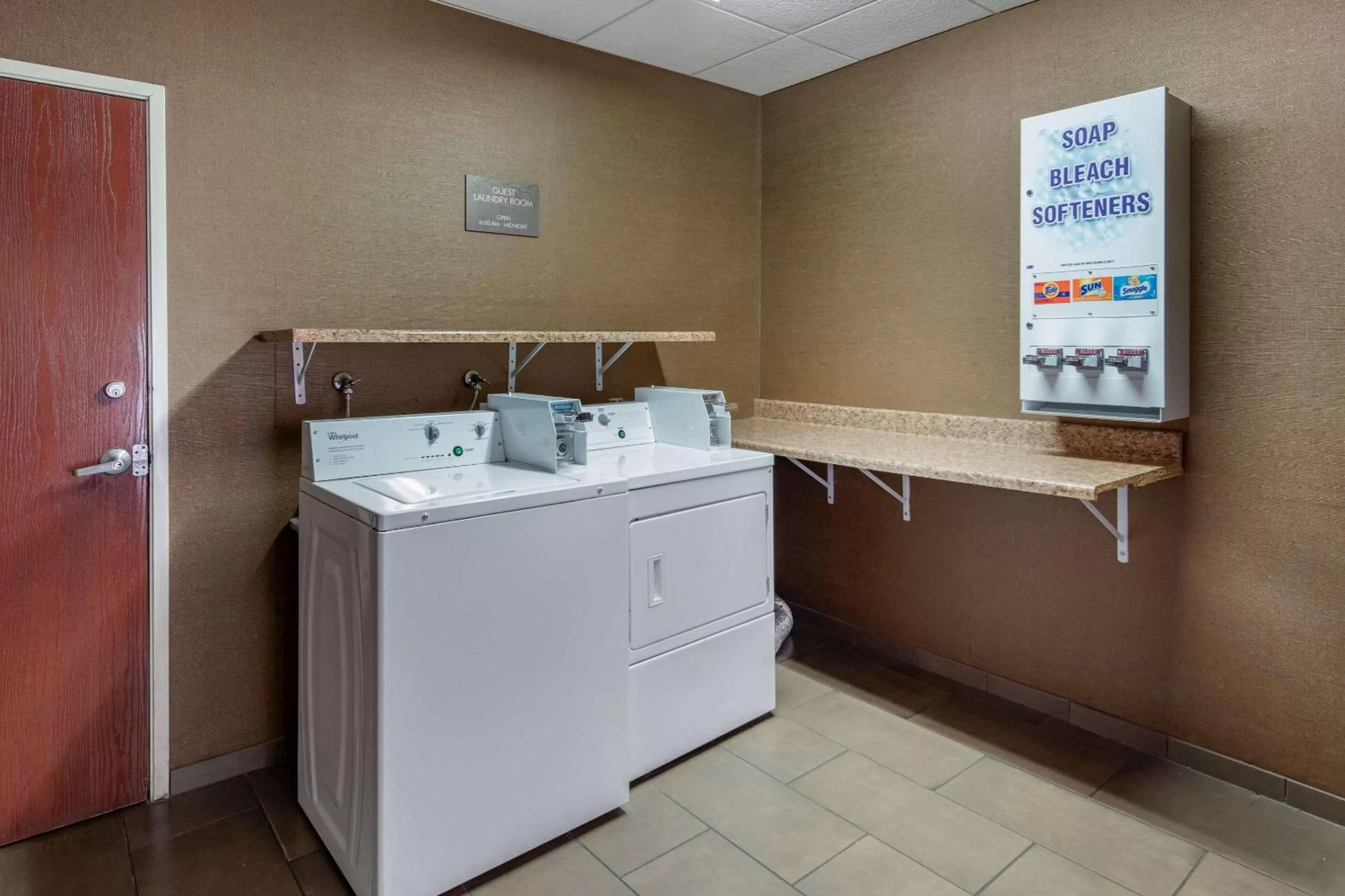 Other in Comfort Suites Near Six Flags Magic Mountain