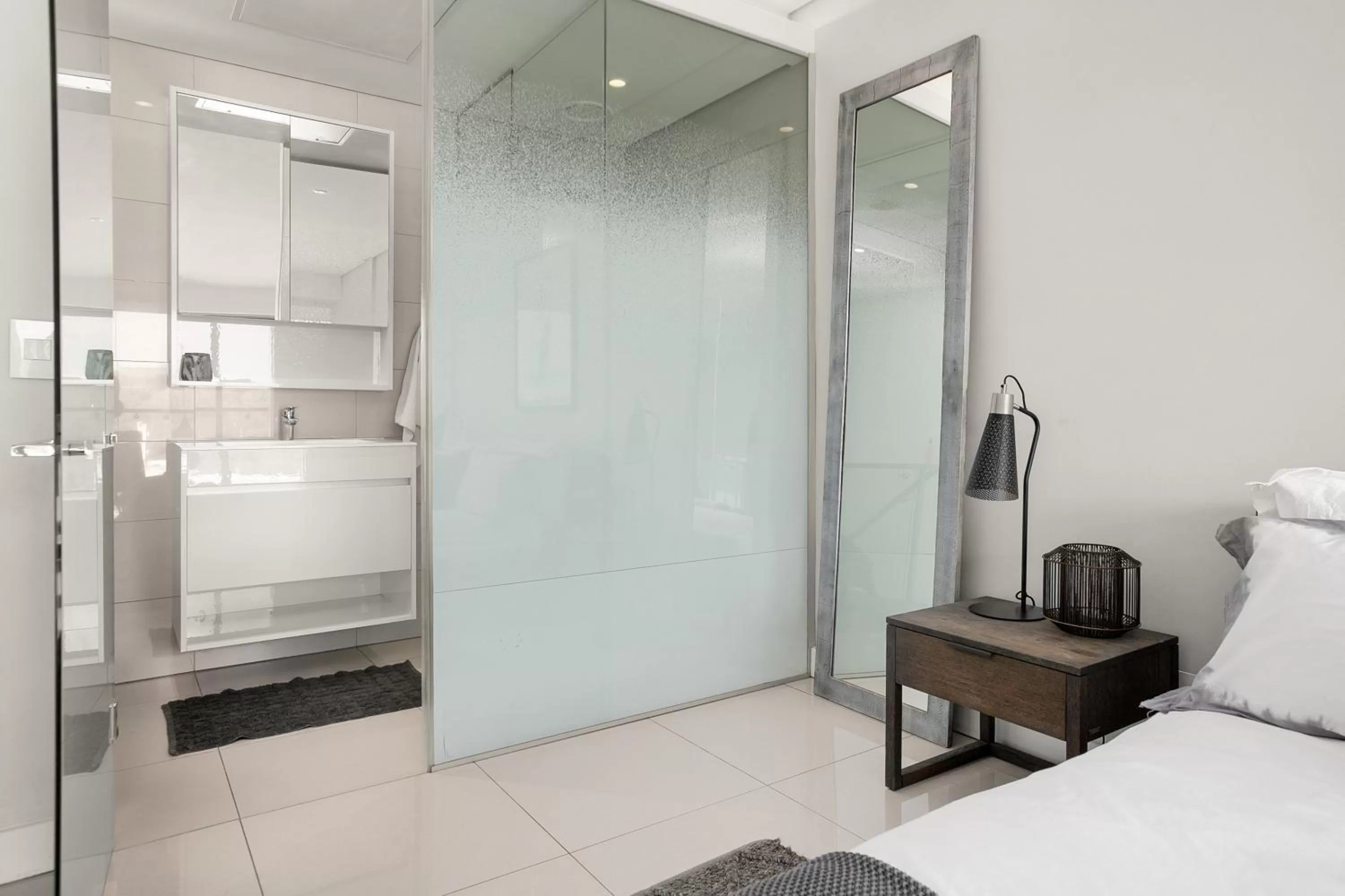 Bathroom, Bed in The Park Central Residence - WITH GENERATOR