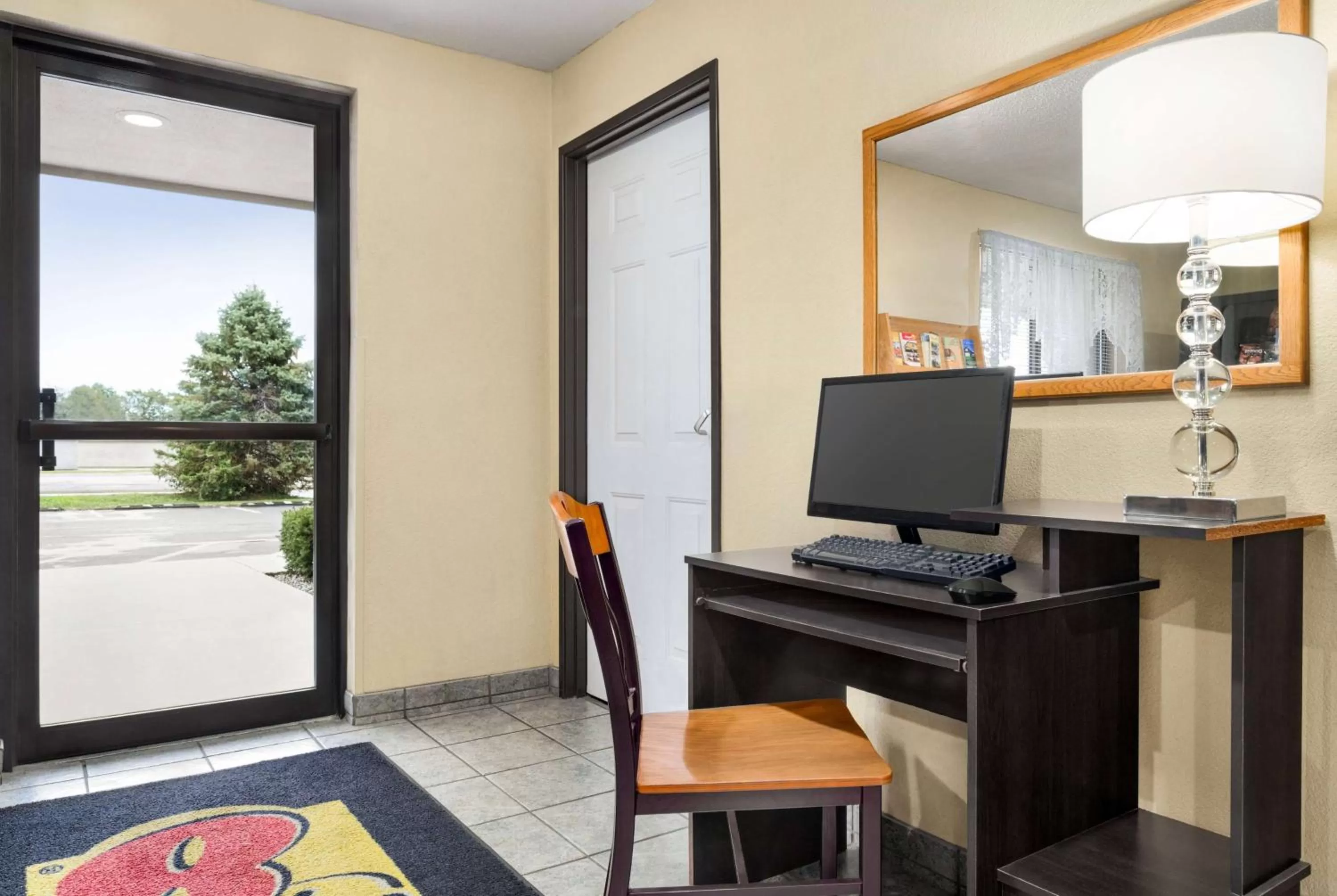 Business facilities in Super 8 by Wyndham Maysville KY