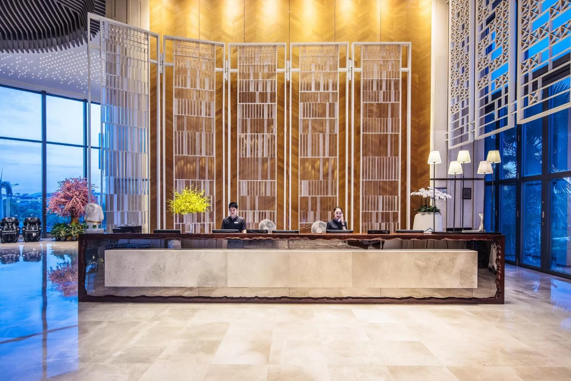 Lobby or reception in Ramada Plaza by Wyndham Sanya Bay