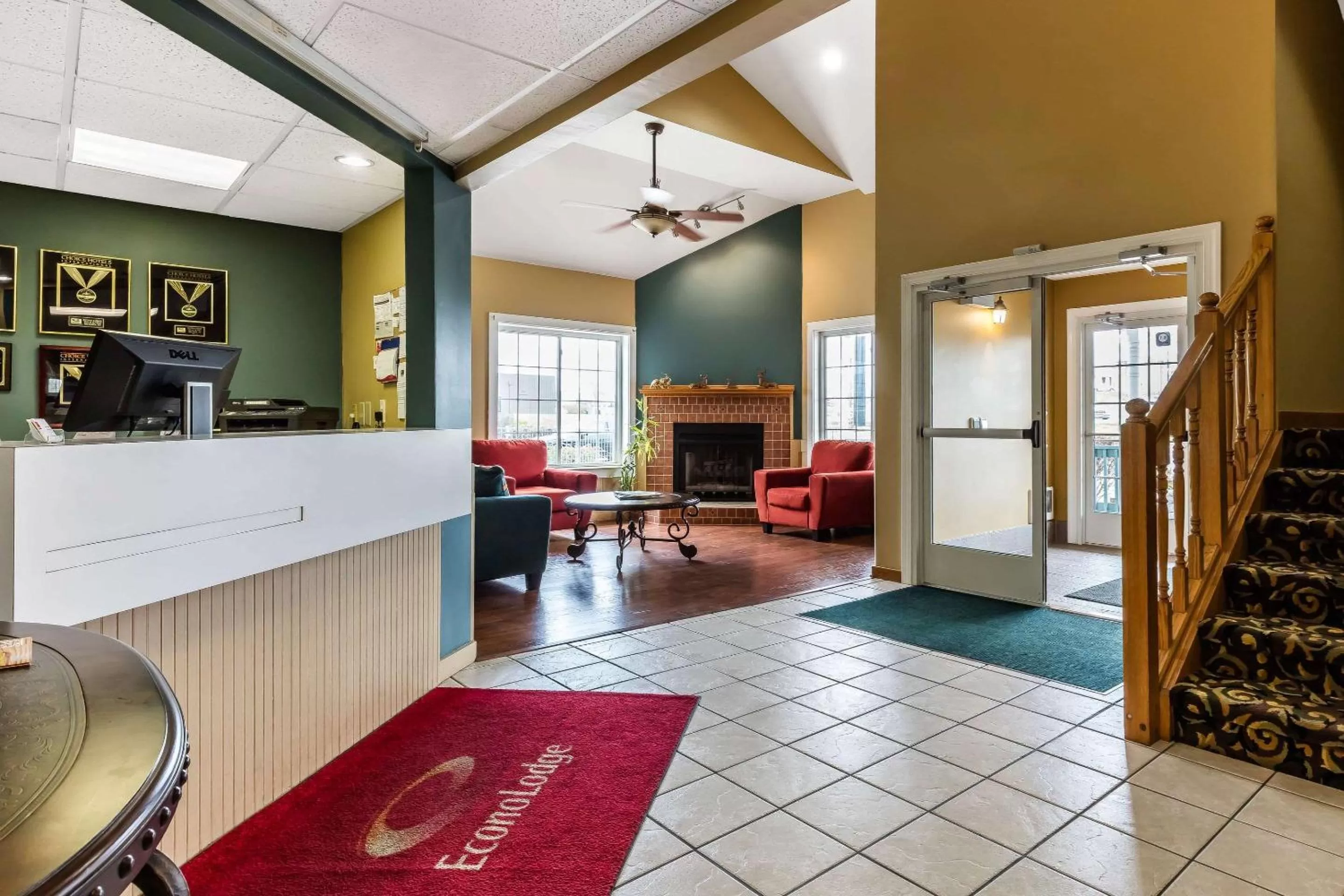 Lobby or reception in Econo Lodge Inn & Suites Dickson