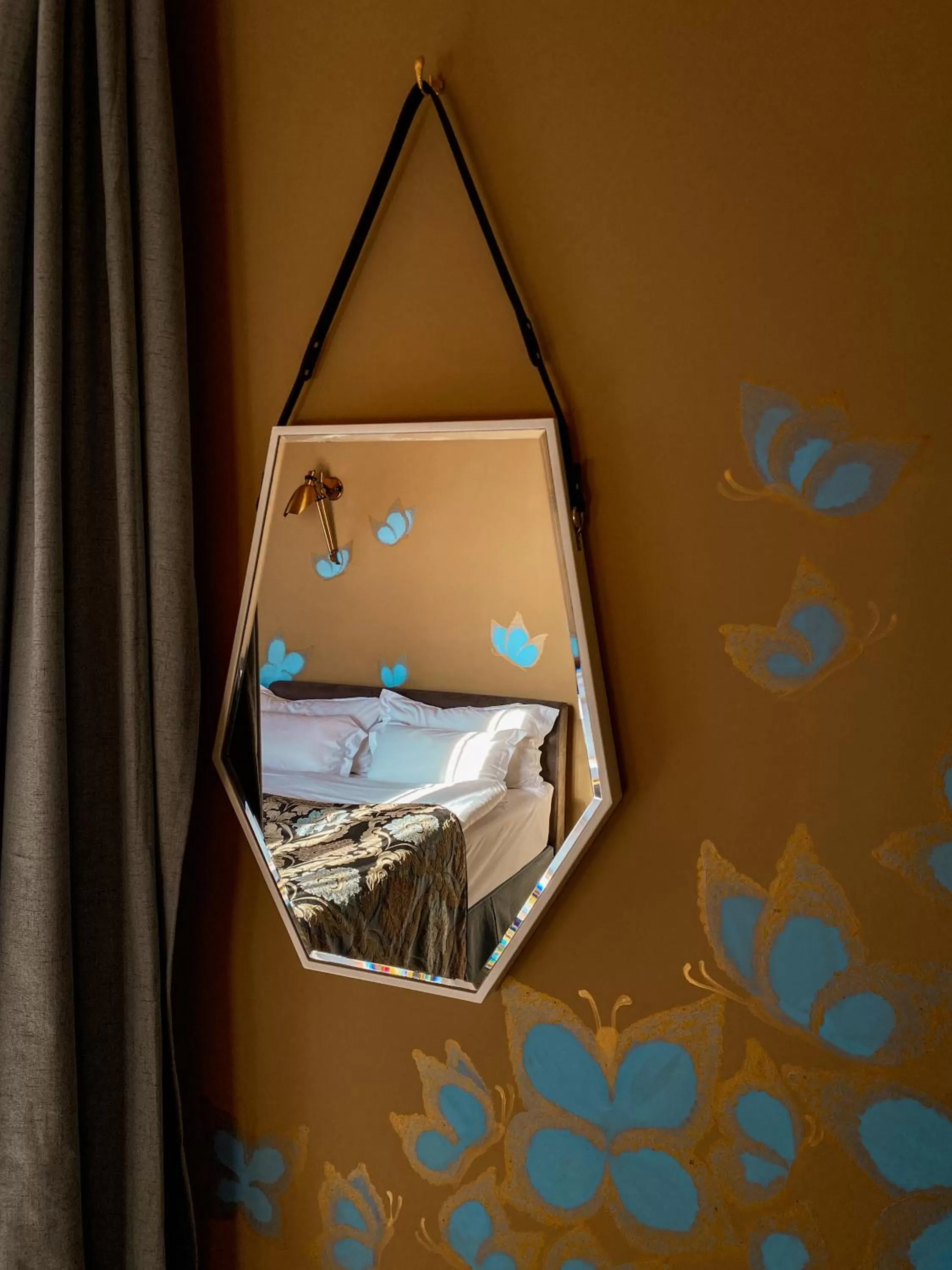 Bedroom in Brim Hotel