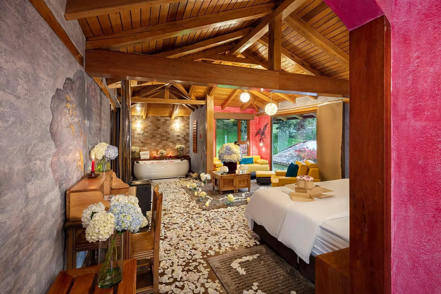 Bed in Luna Volcán, Adventure SPA