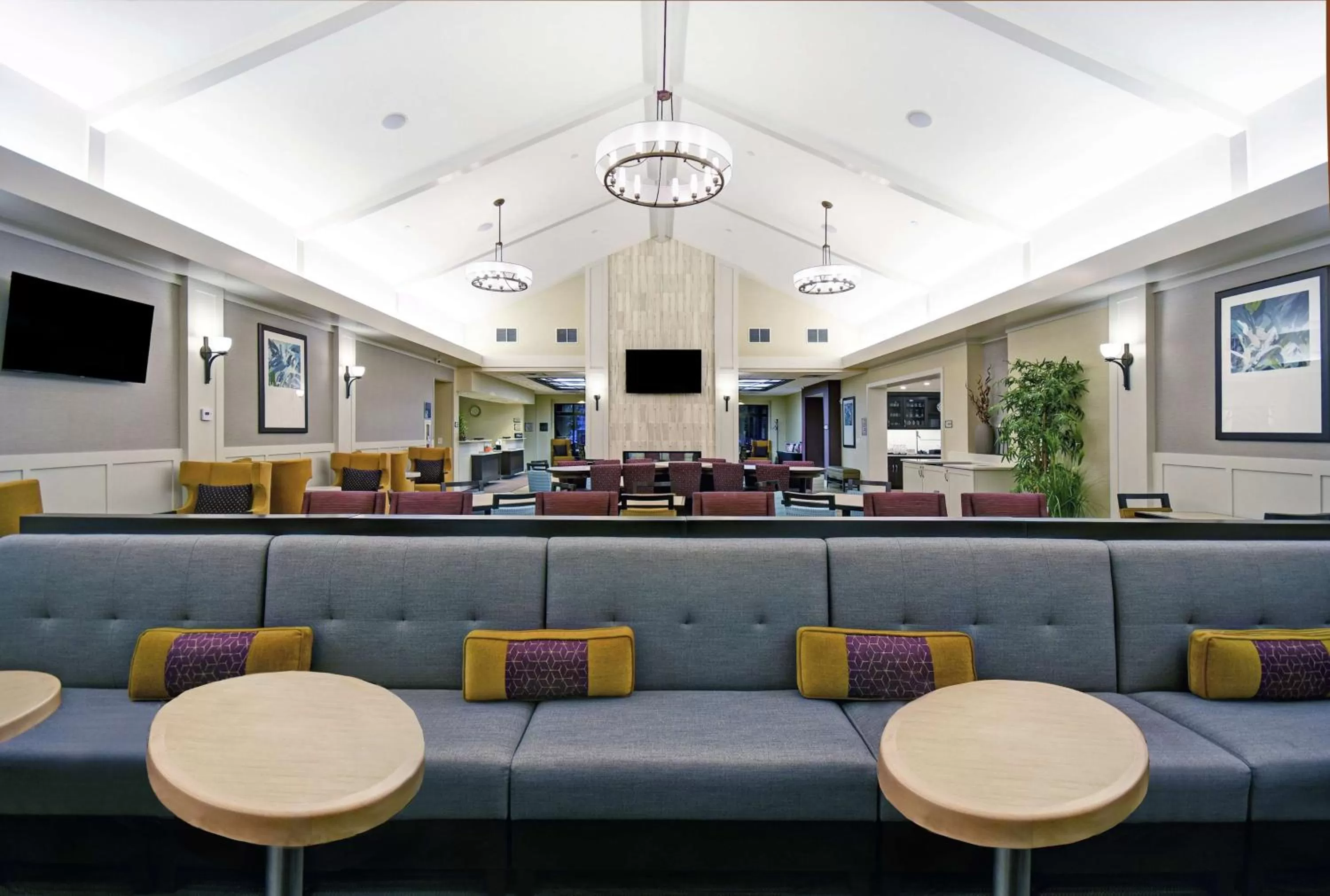 Lobby or reception in Homewood Suites by Hilton Denver International Airport
