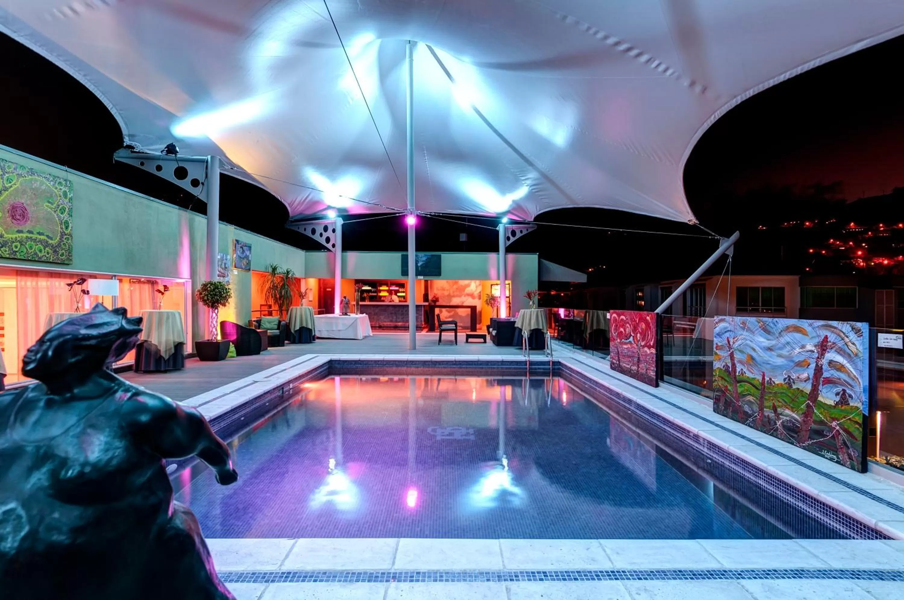 Swimming pool in Studio Hotel Boutique