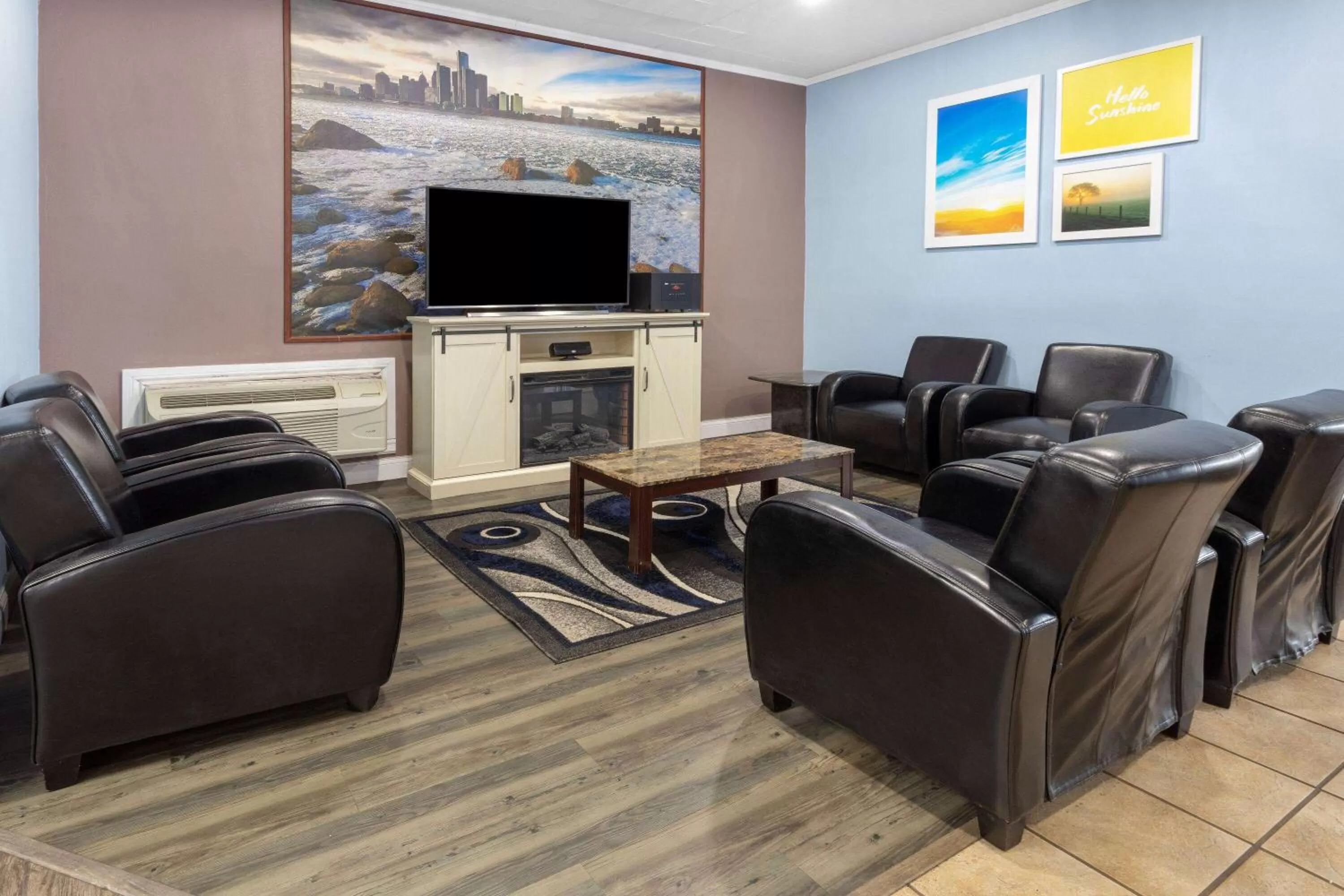 Lobby or reception in Days Inn by Wyndham Livonia Canton Detroit