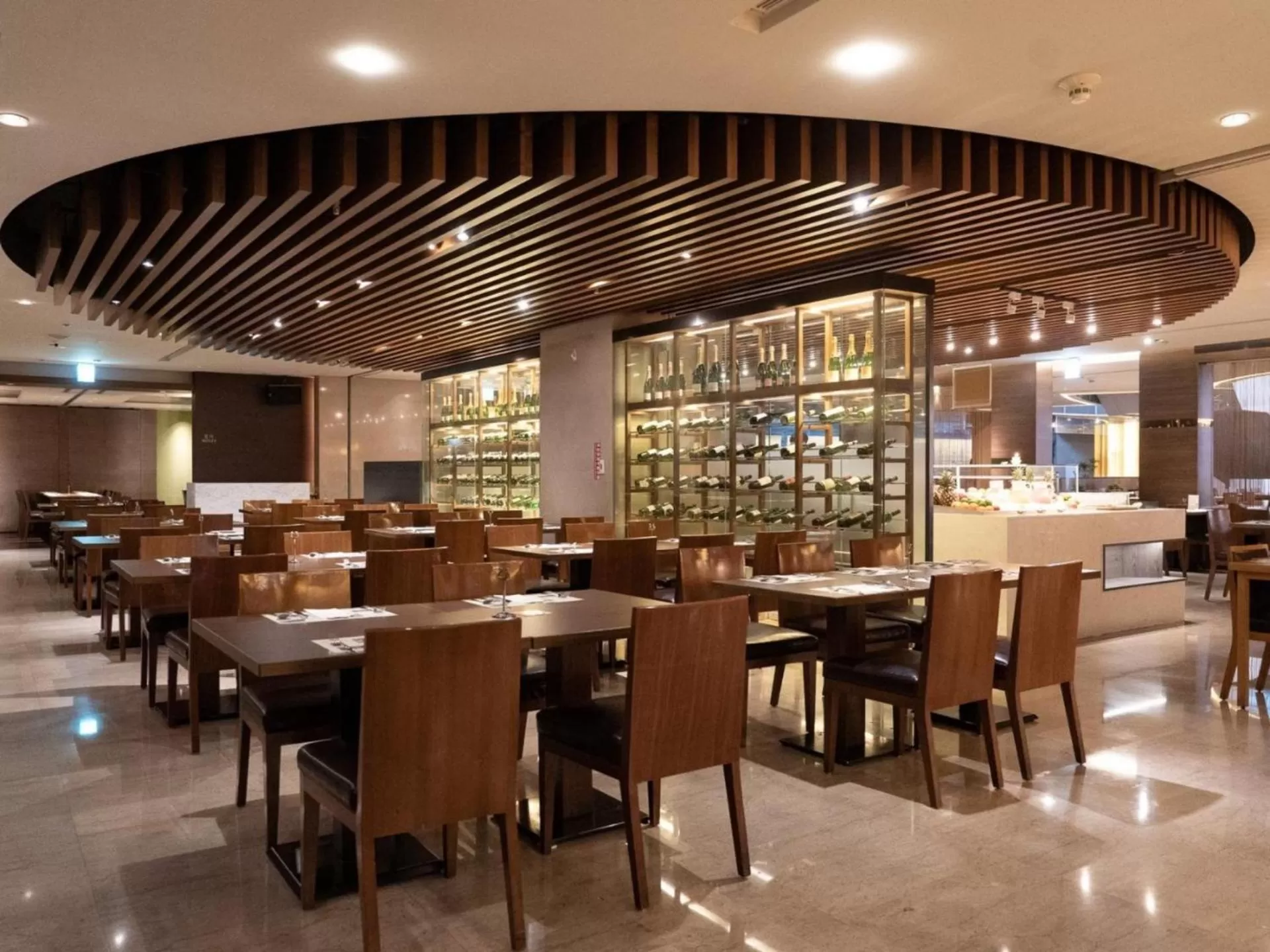 Restaurant/places to eat in Windsor Hotel Taichung