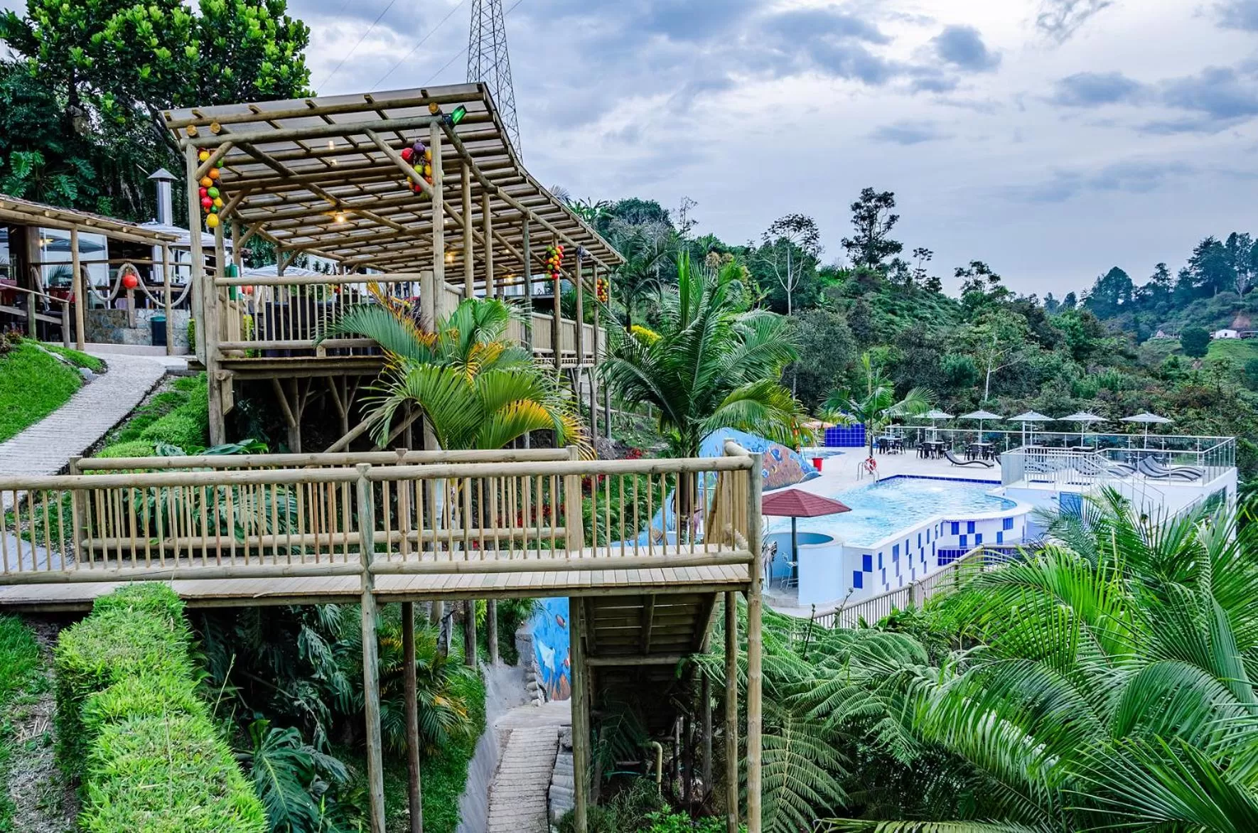 Property building, Swimming Pool in Hotel Santa Maria de las Aguas Peñol