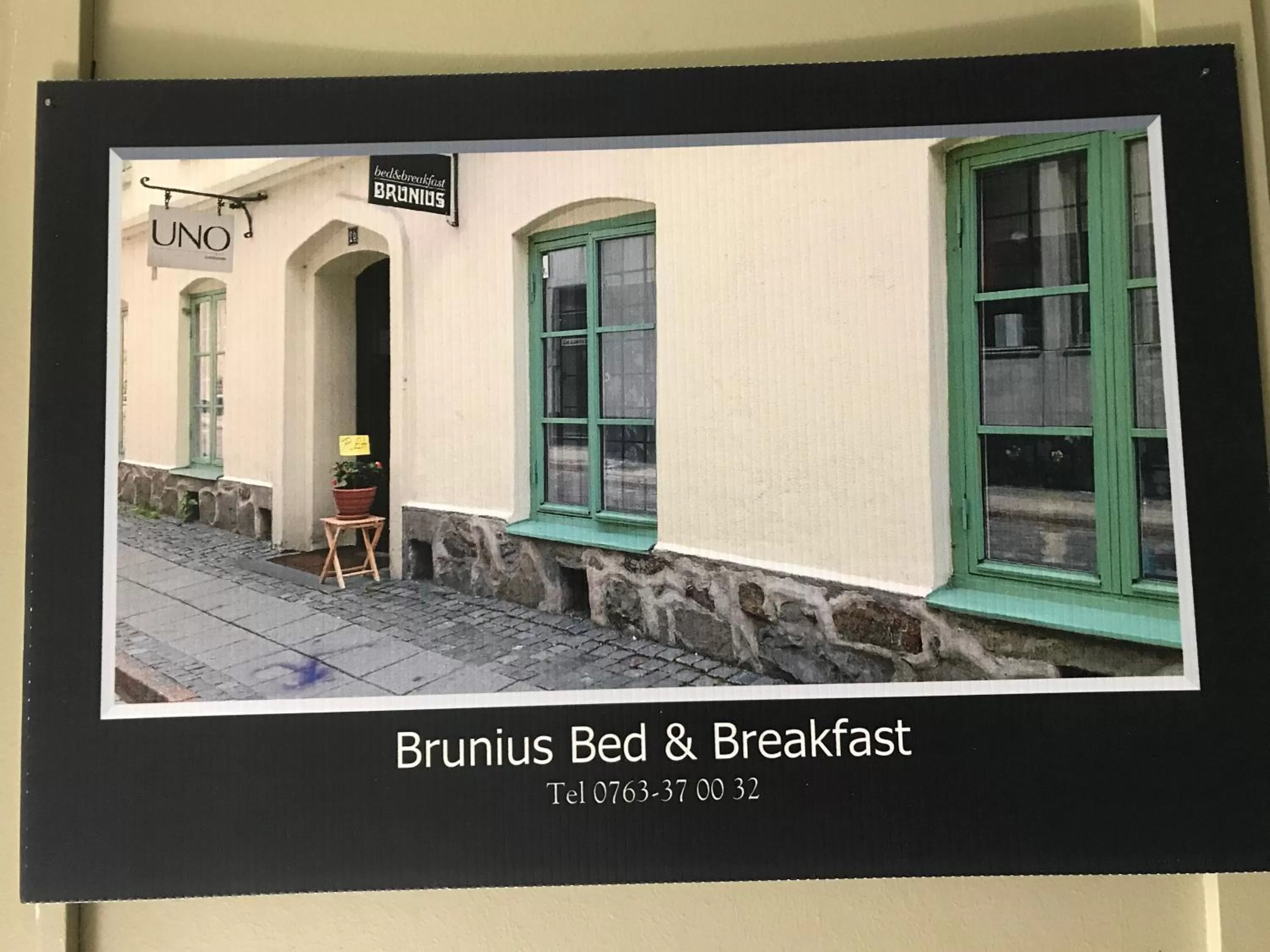 Property logo or sign in Brunius Bed and Breakfast