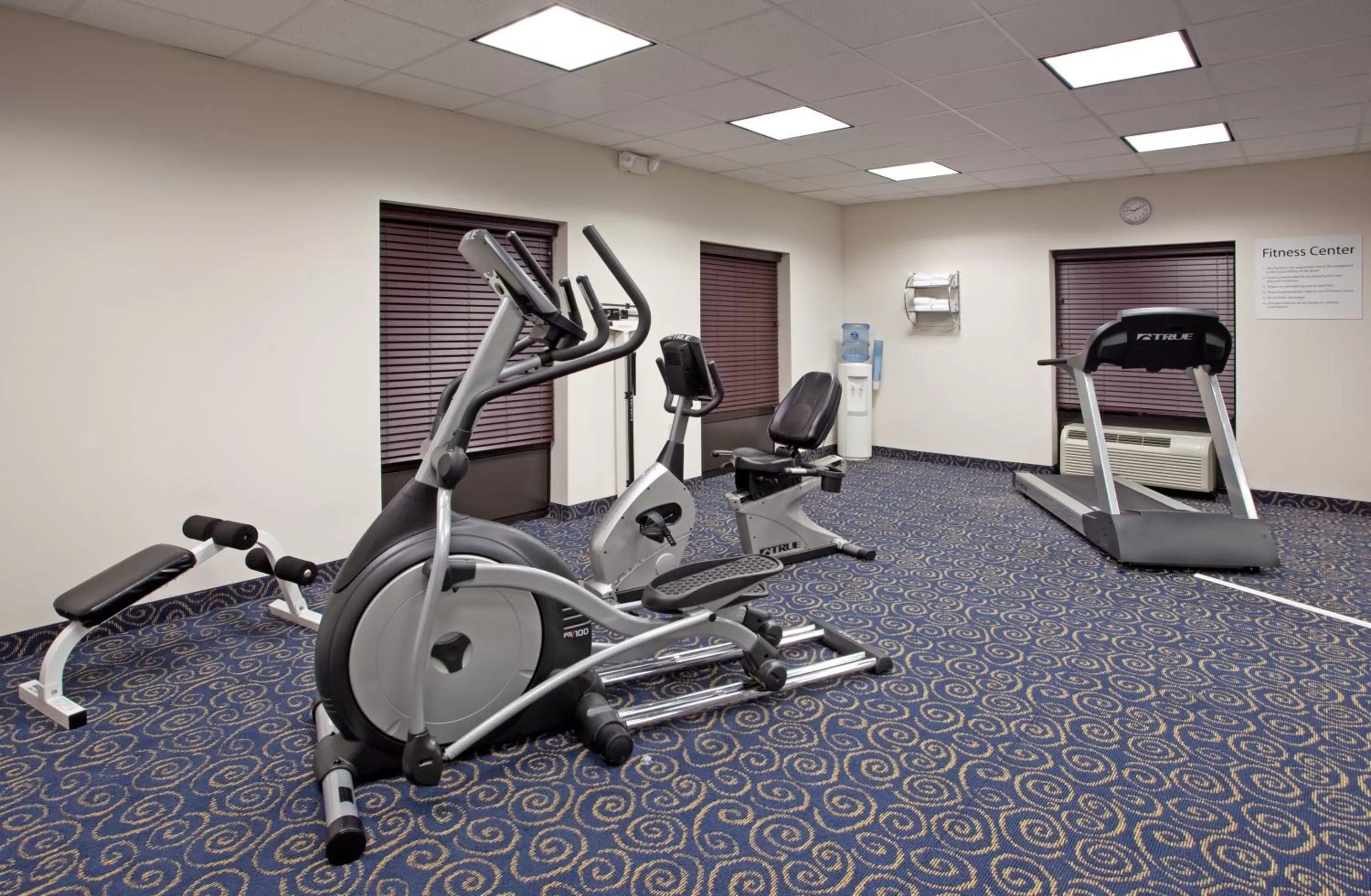 Spa and wellness centre/facilities in Holiday Inn Express Hotel & Suites Hope Mills-Fayetteville Airport by IHG