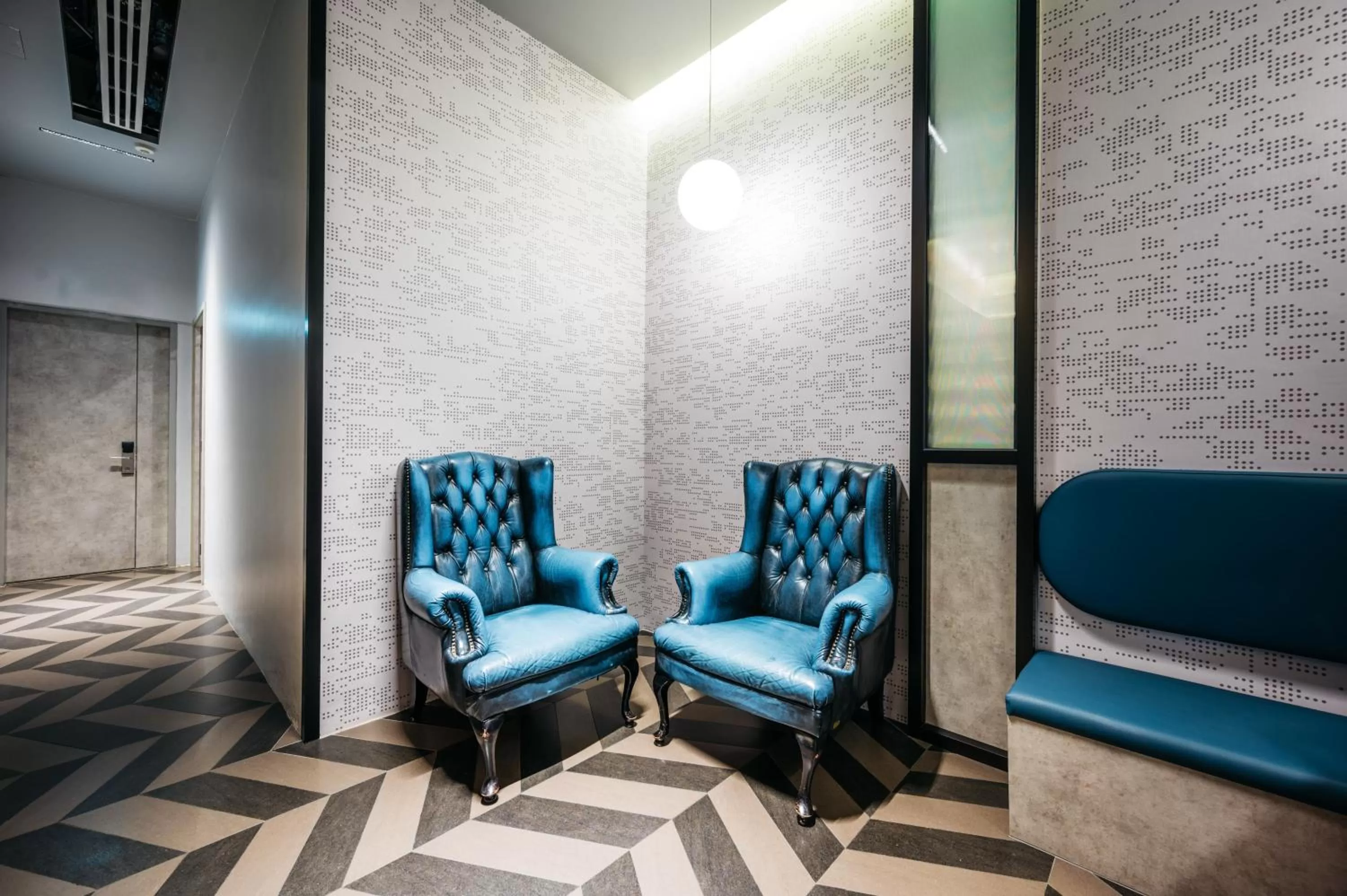 Lobby or reception in Mercure Singapore Tyrwhitt