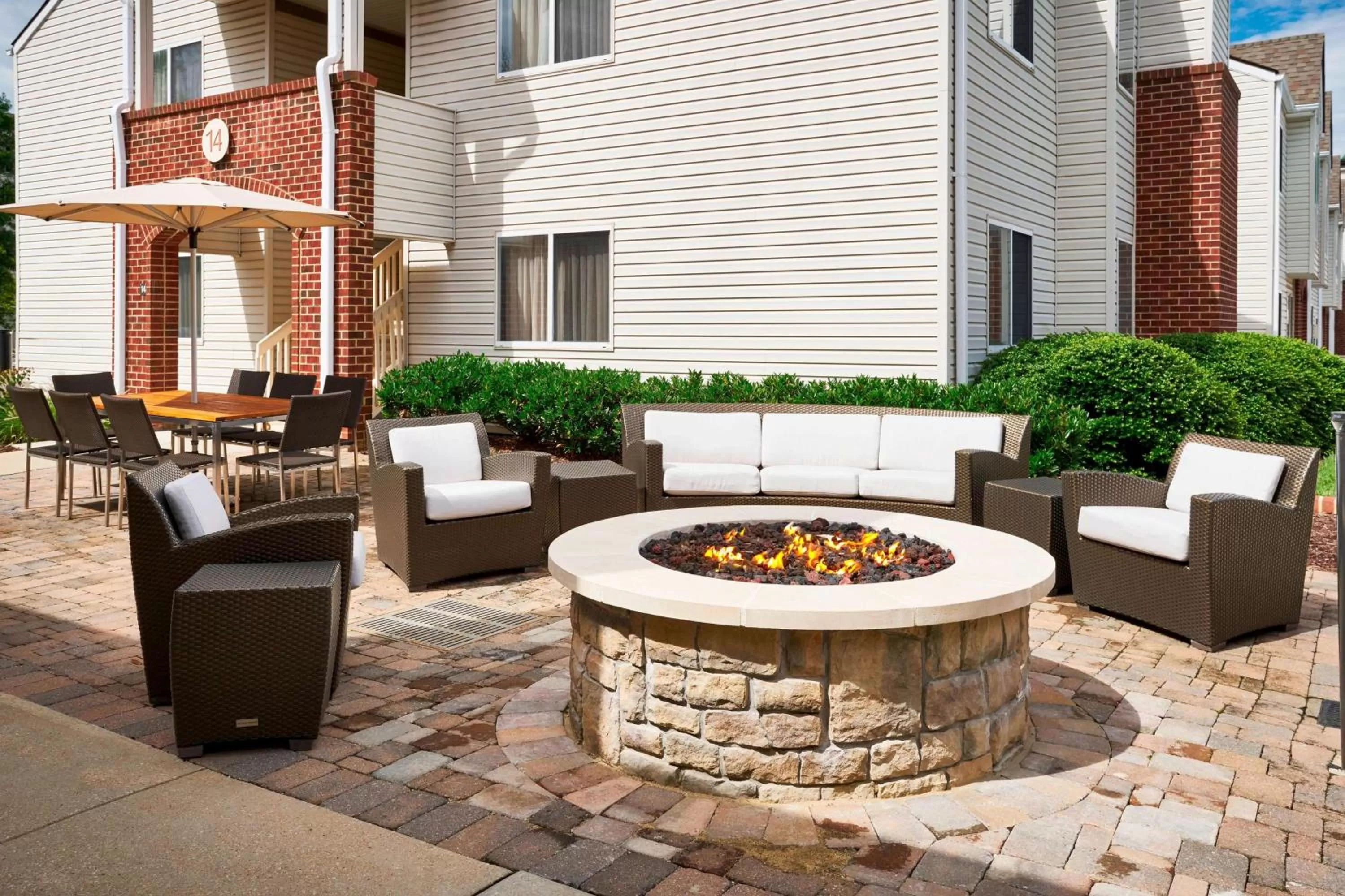 Patio in Sonesta ES Suites Annapolis