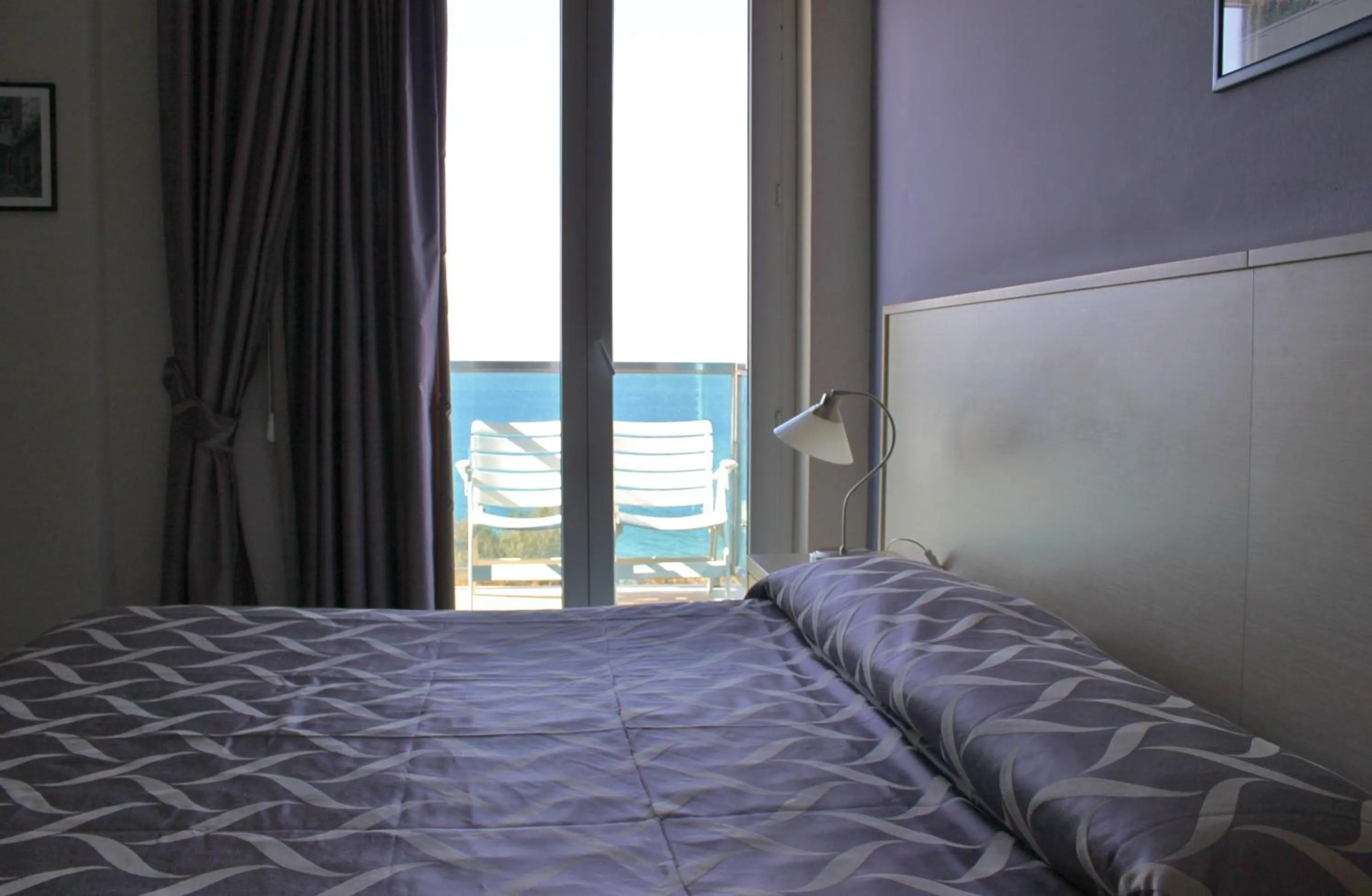 Bed in Hotel Tourist