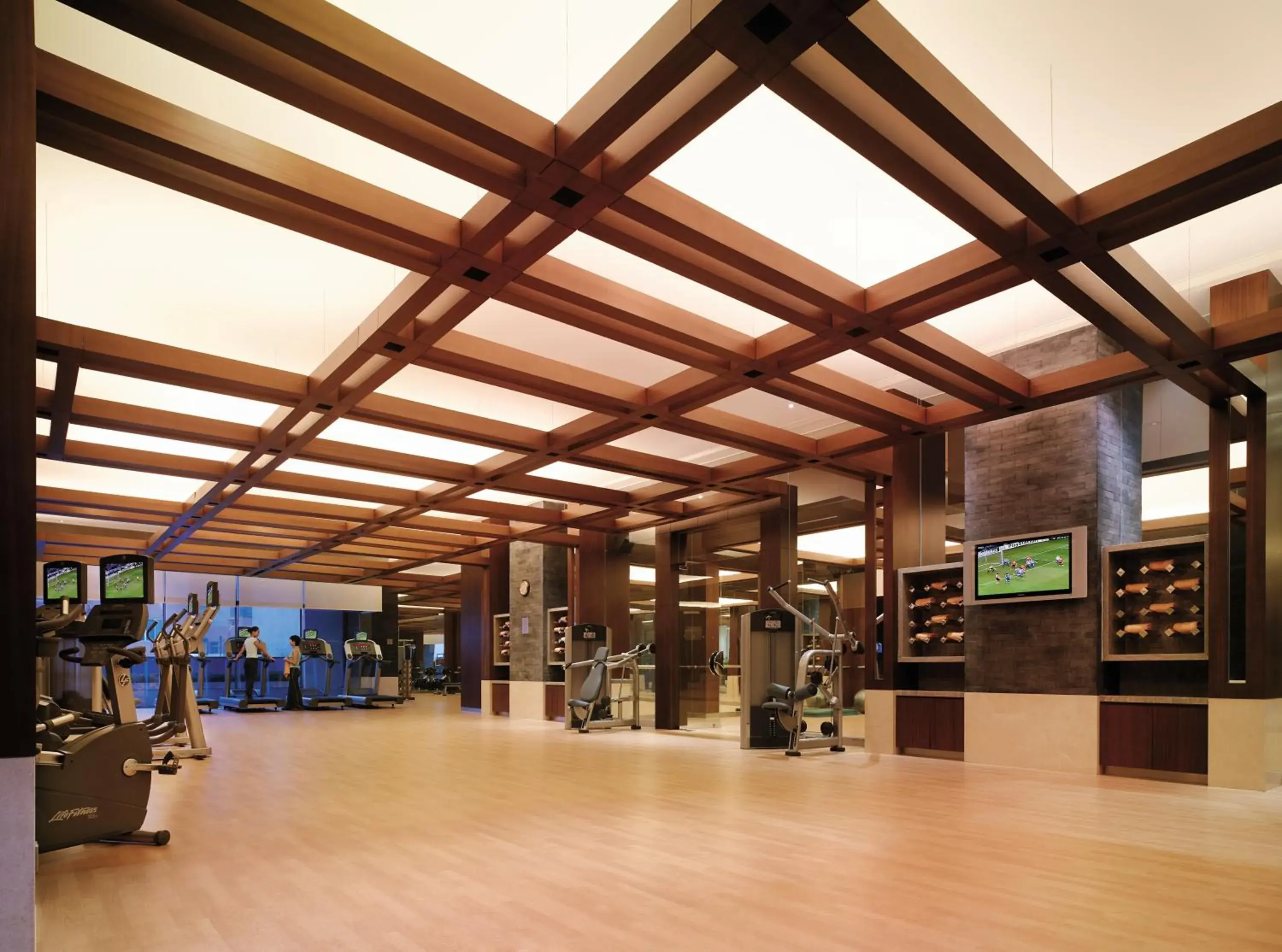 Deluxe King Room with City View in Shangri-La Xian Deluxe King Room with City View in Shangri-La Xian