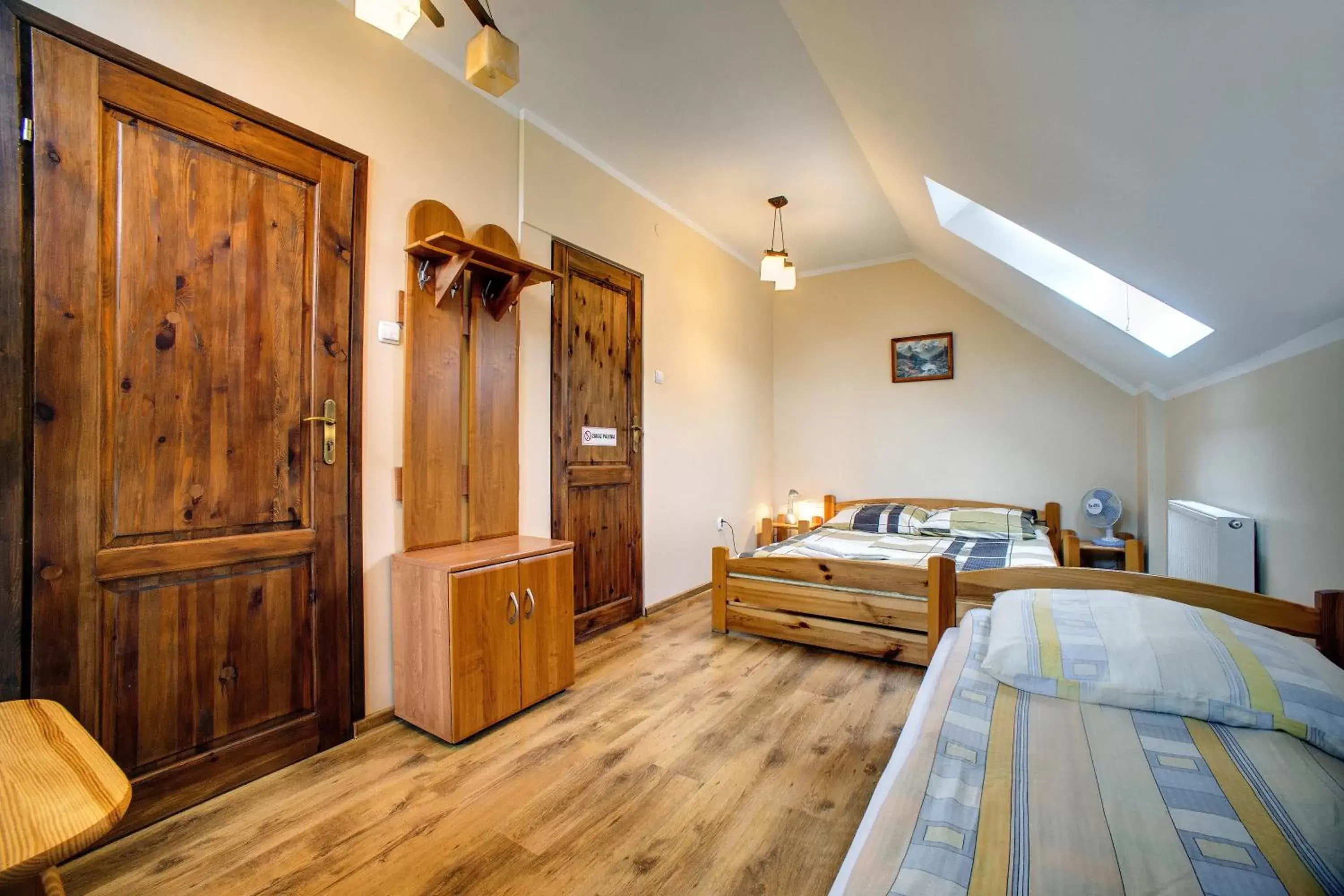 Triple Room with Bathroom in Dworek Sanocki Triple Room with Bathroom in Dworek Sanocki