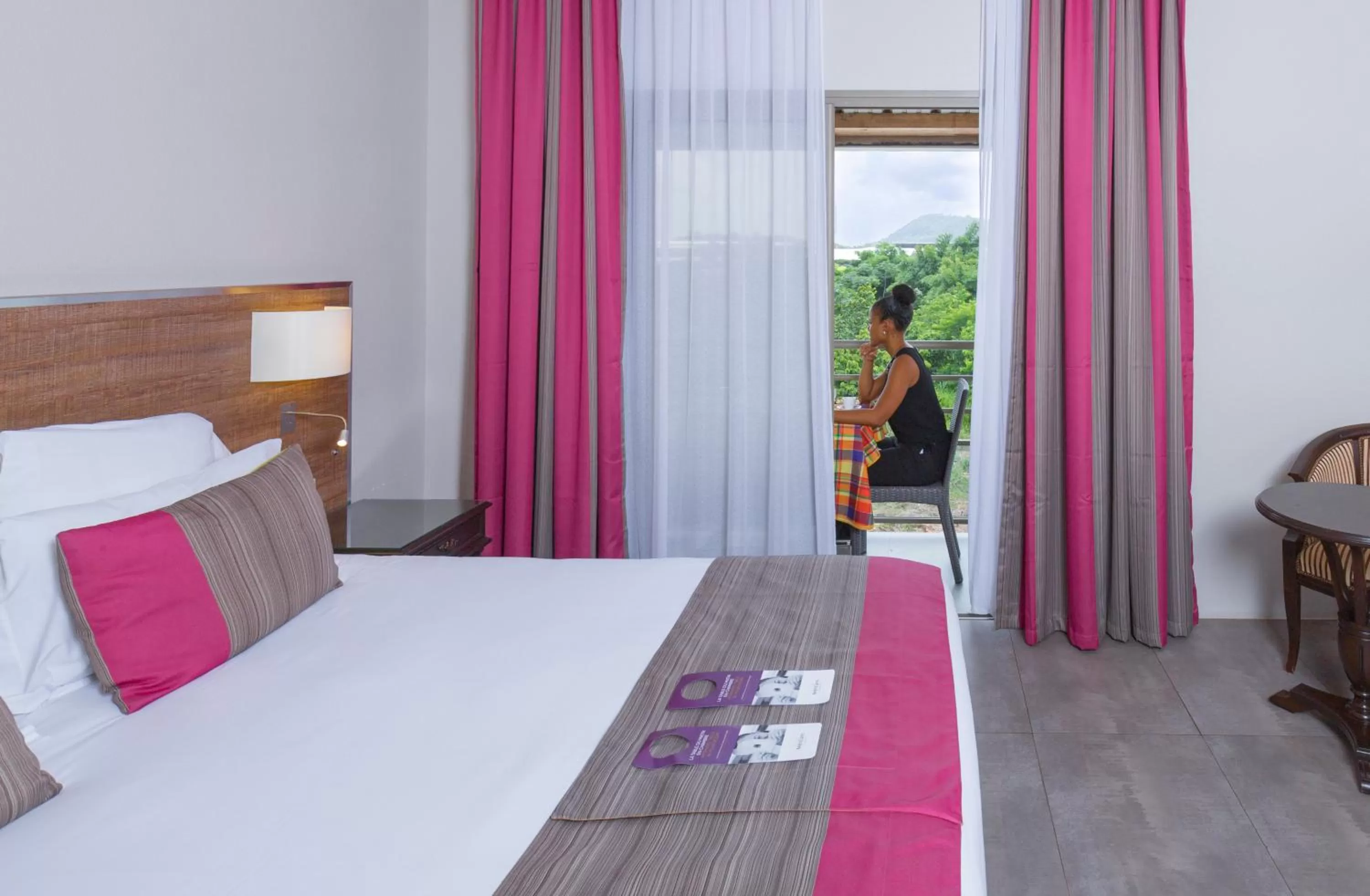 Bed in Mercure Cayenne Royal Amazonia