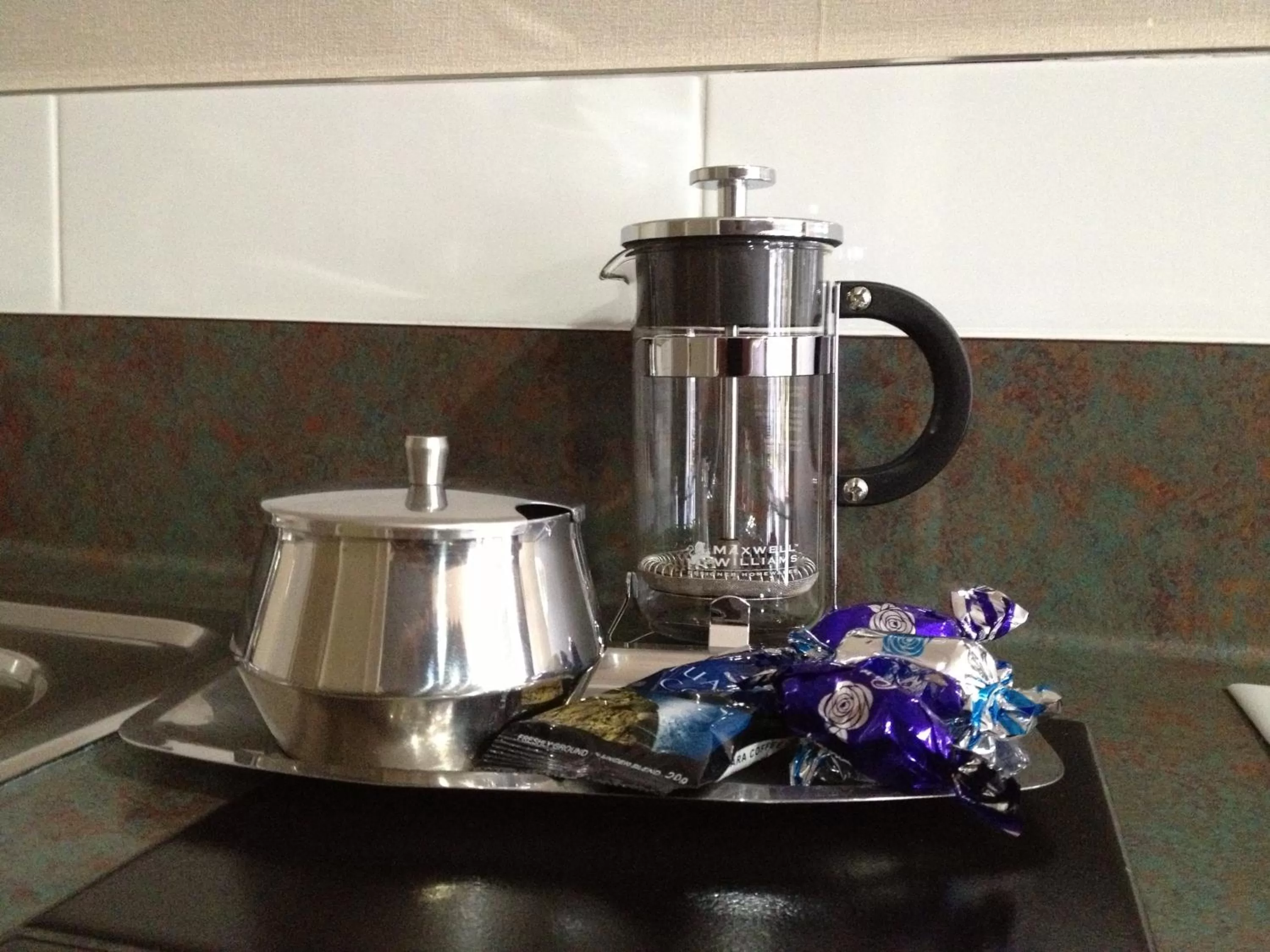 Food and drinks in Lakefront Lodge