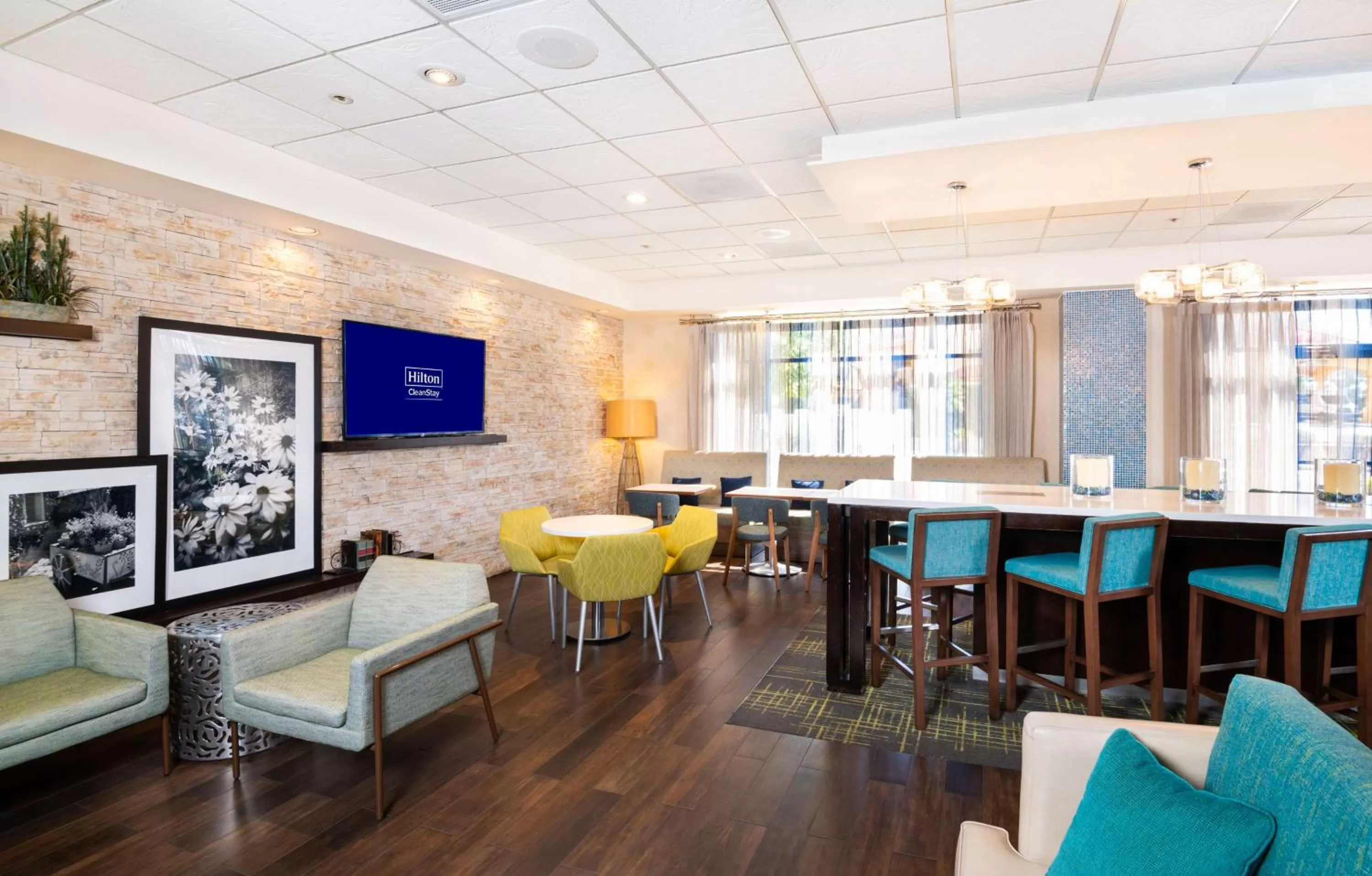 Lobby or reception in Hampton Inn Tucson-Airport