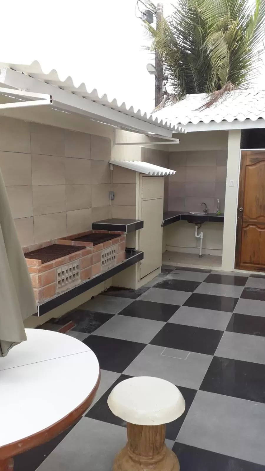 Kitchen/Kitchenette in Curasita colour Appartments