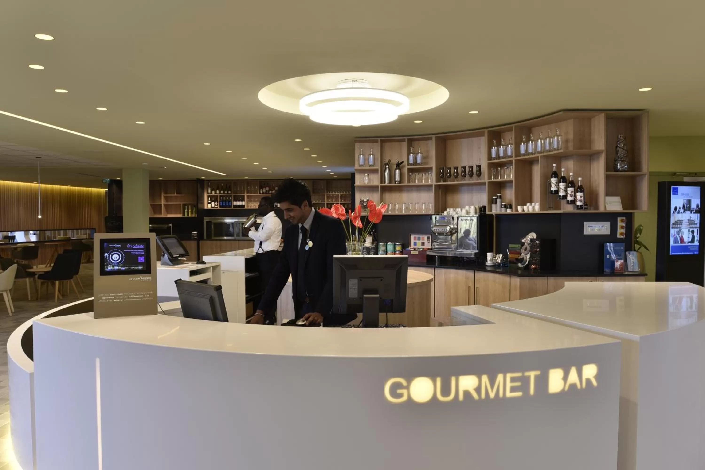 Lobby or reception in Novotel Paris Nord Expo Aulnay