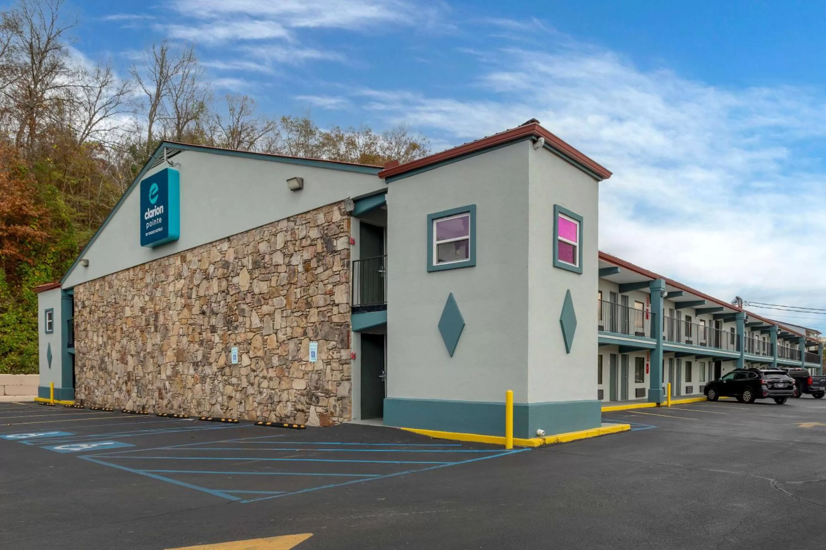 Property building in Clarion Pointe Kimball By Choice Hotels