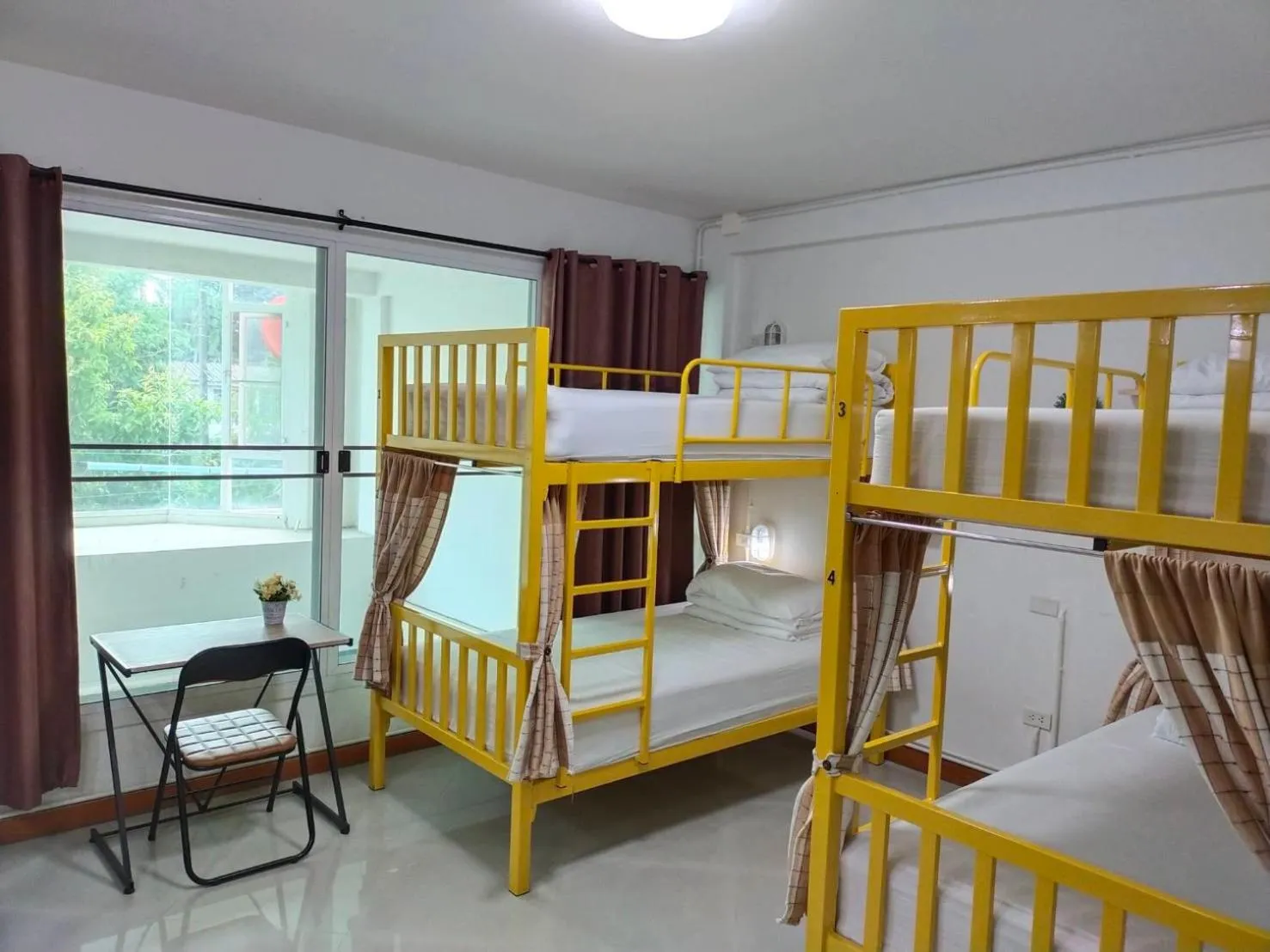 bunk bed, Bed in Daizy House