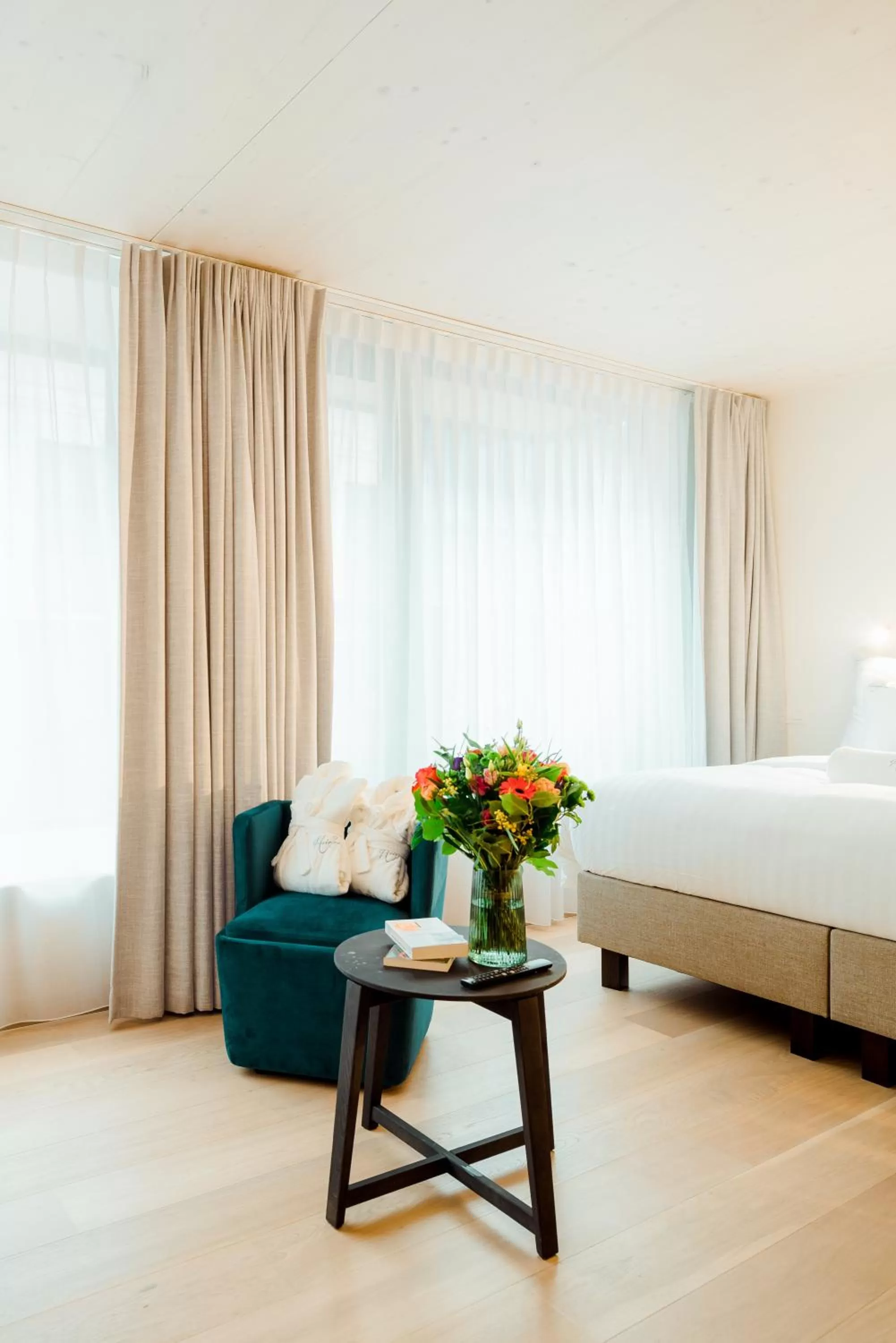 King Suite with Balcony in Heirloom - The Mansion