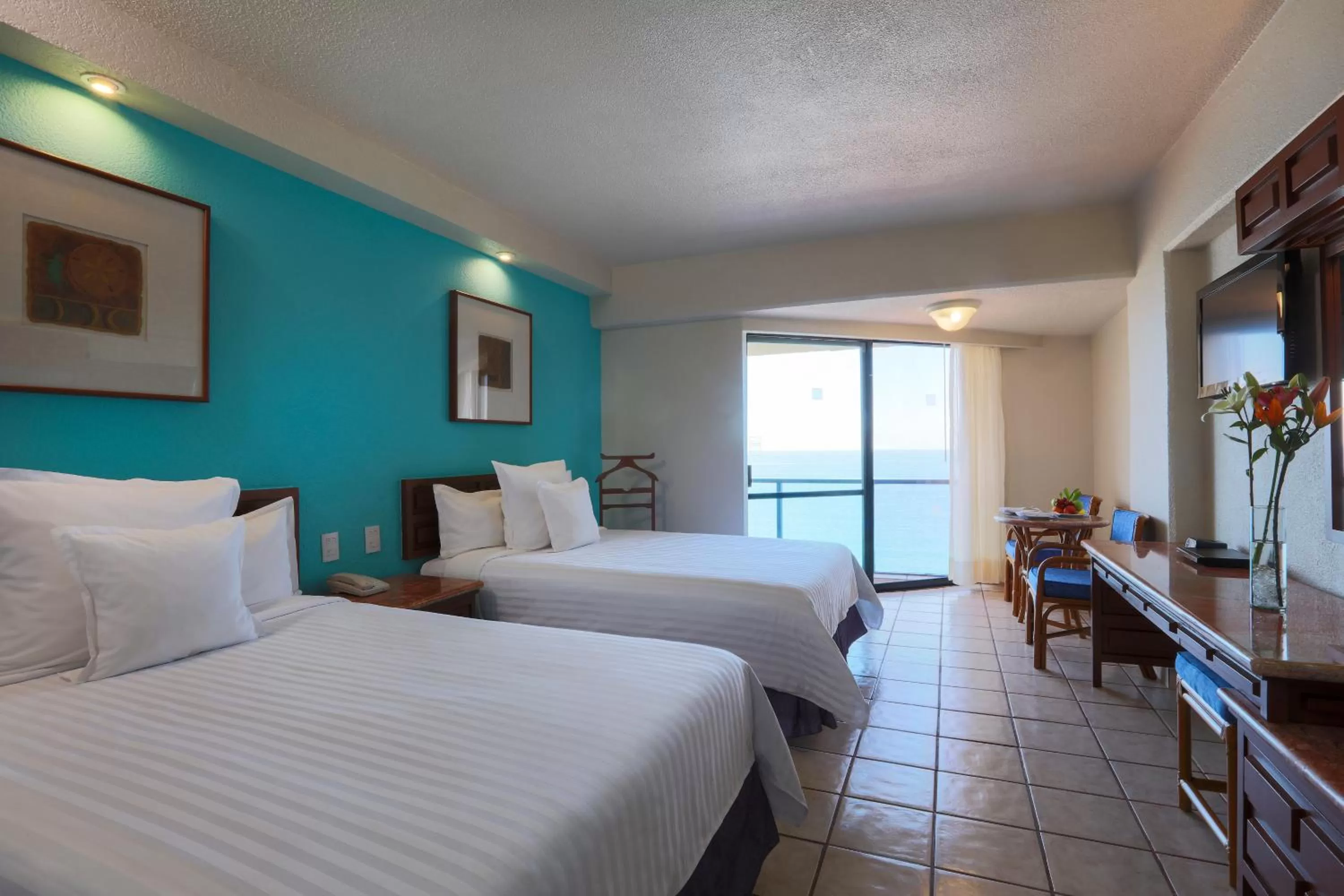 Bedroom, Bed in Barceló Ixtapa - All Inclusive