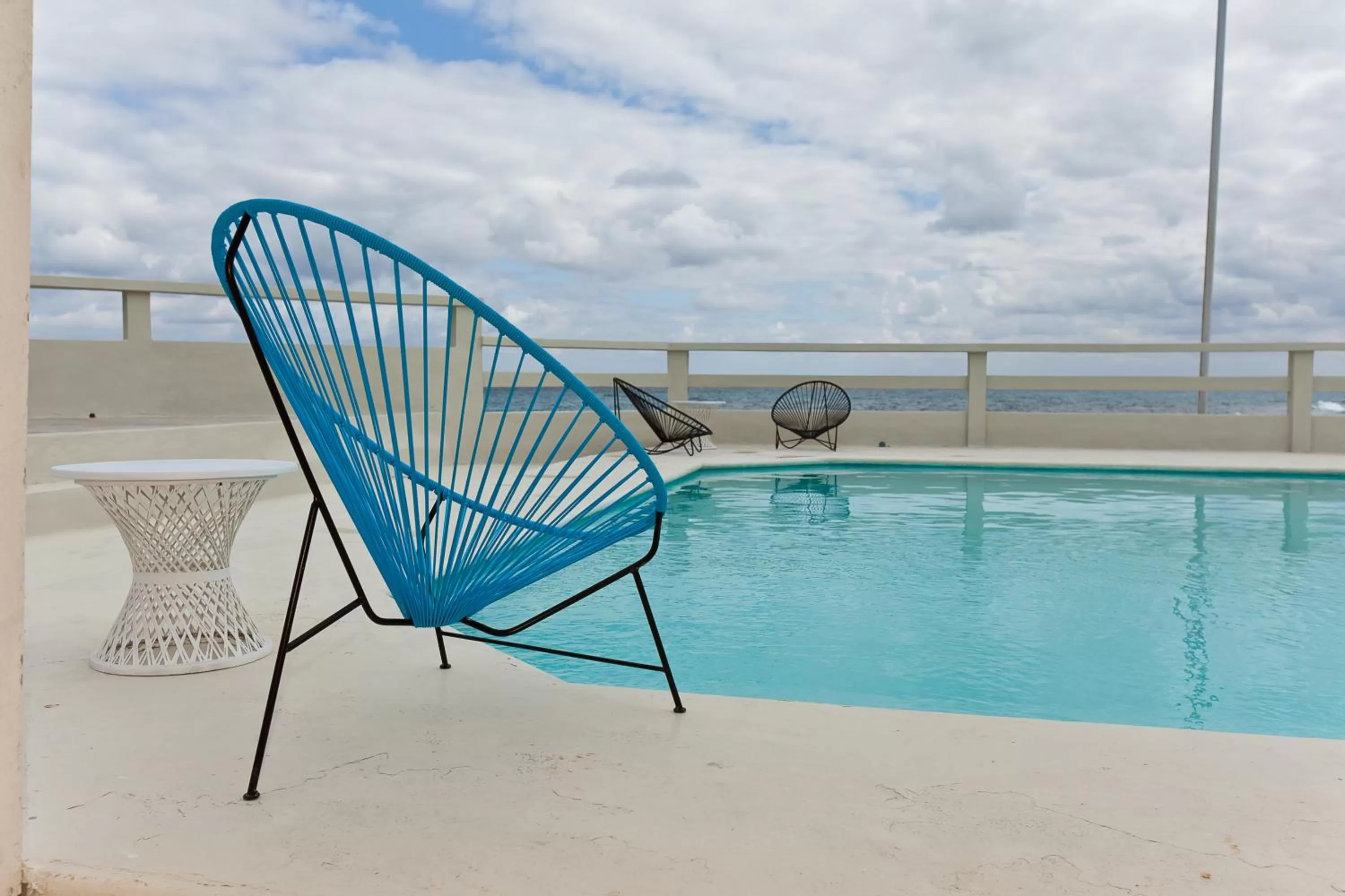 Swimming pool in Rocamar Hotel Isla Mujeres